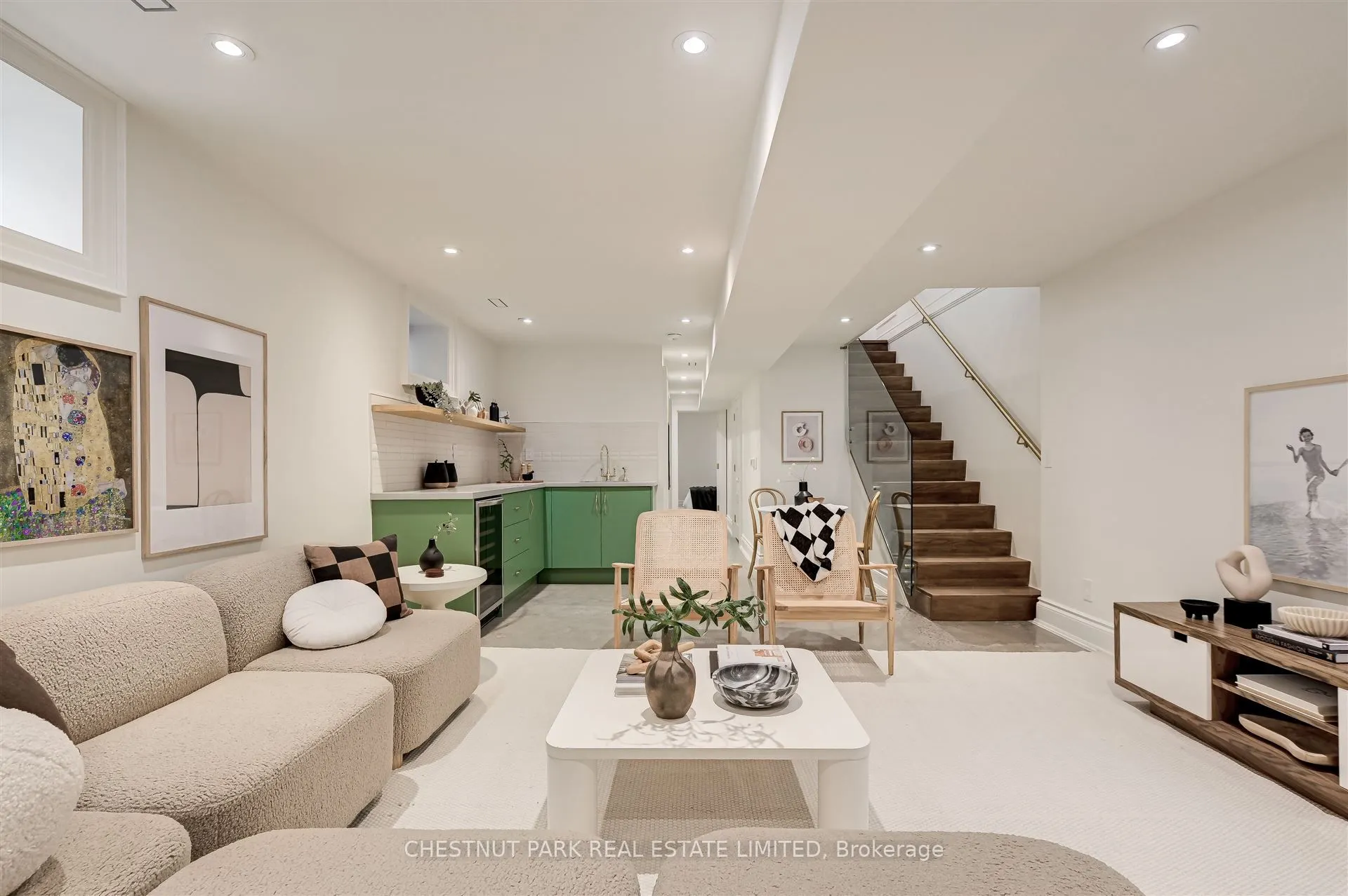 539 Crawford Street