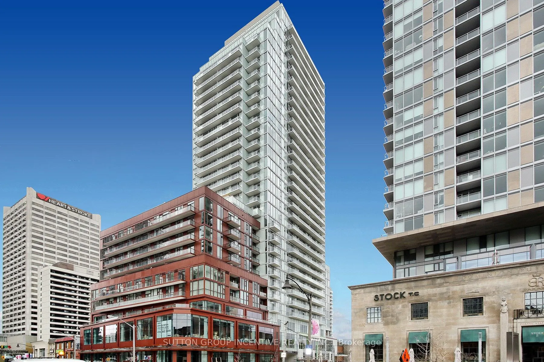 33 Helendale Avenue, #2207