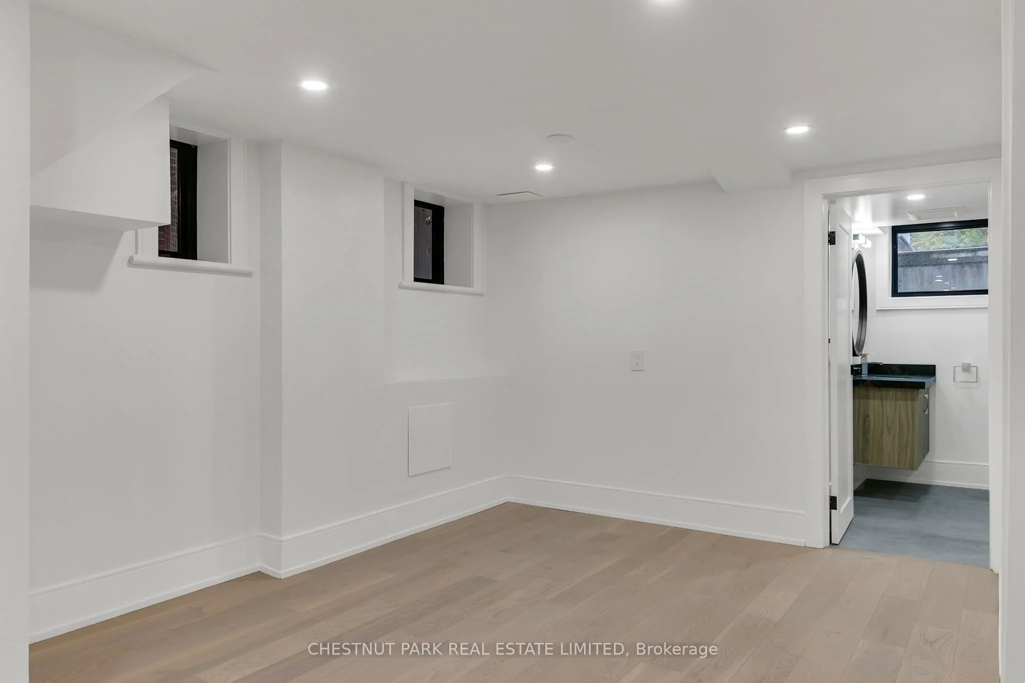 111 Roxborough Drive