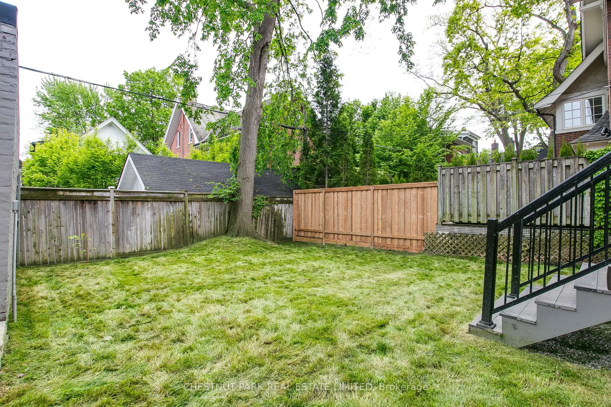 111 Roxborough Drive