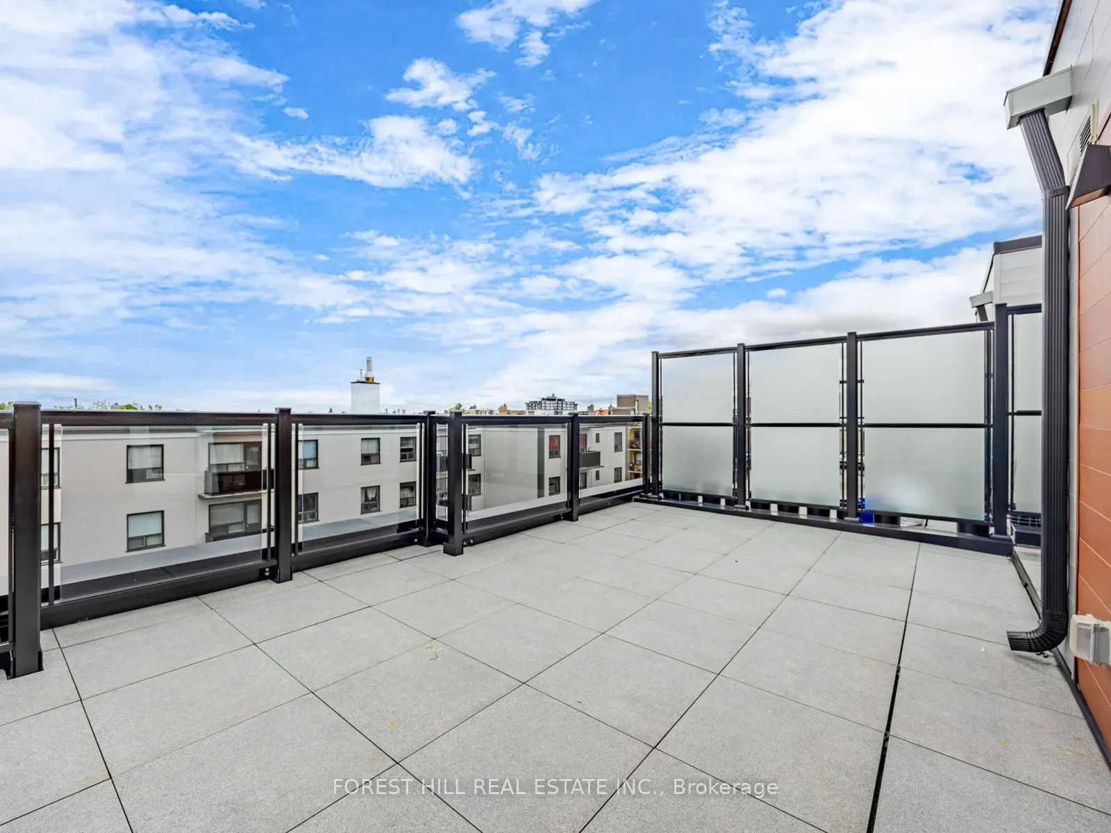 15 Brenthall Avenue, #7