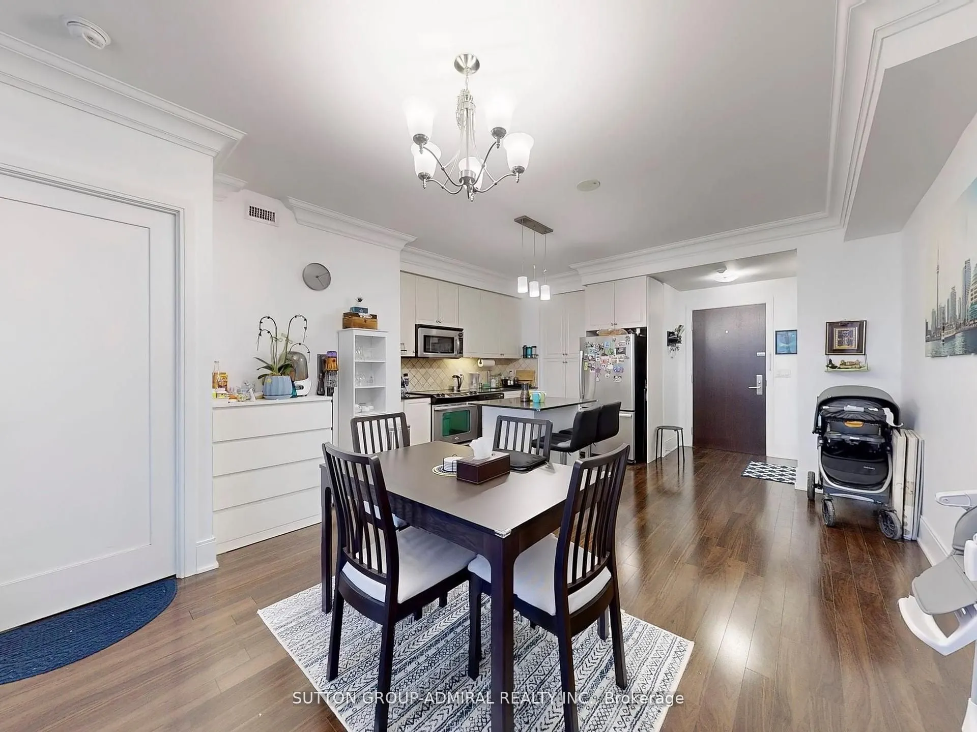 70 Roehampton Avenue W, #1916