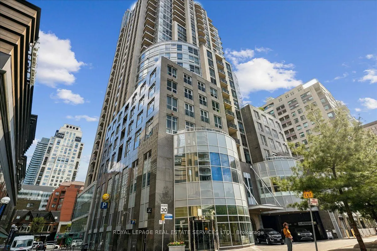 10 Bellair Street, #804