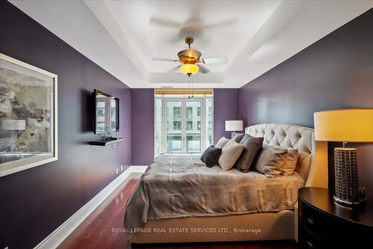 10 Bellair Street, #804