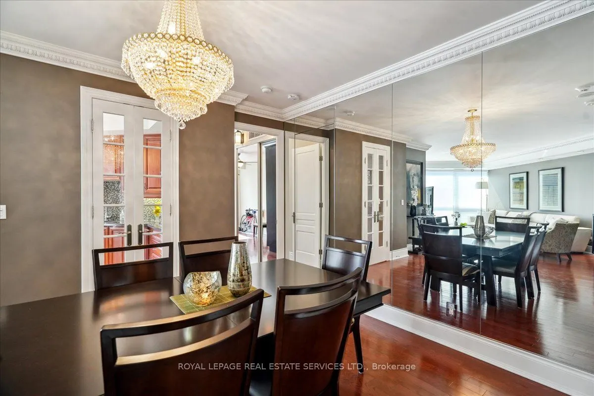 10 Bellair Street, #804