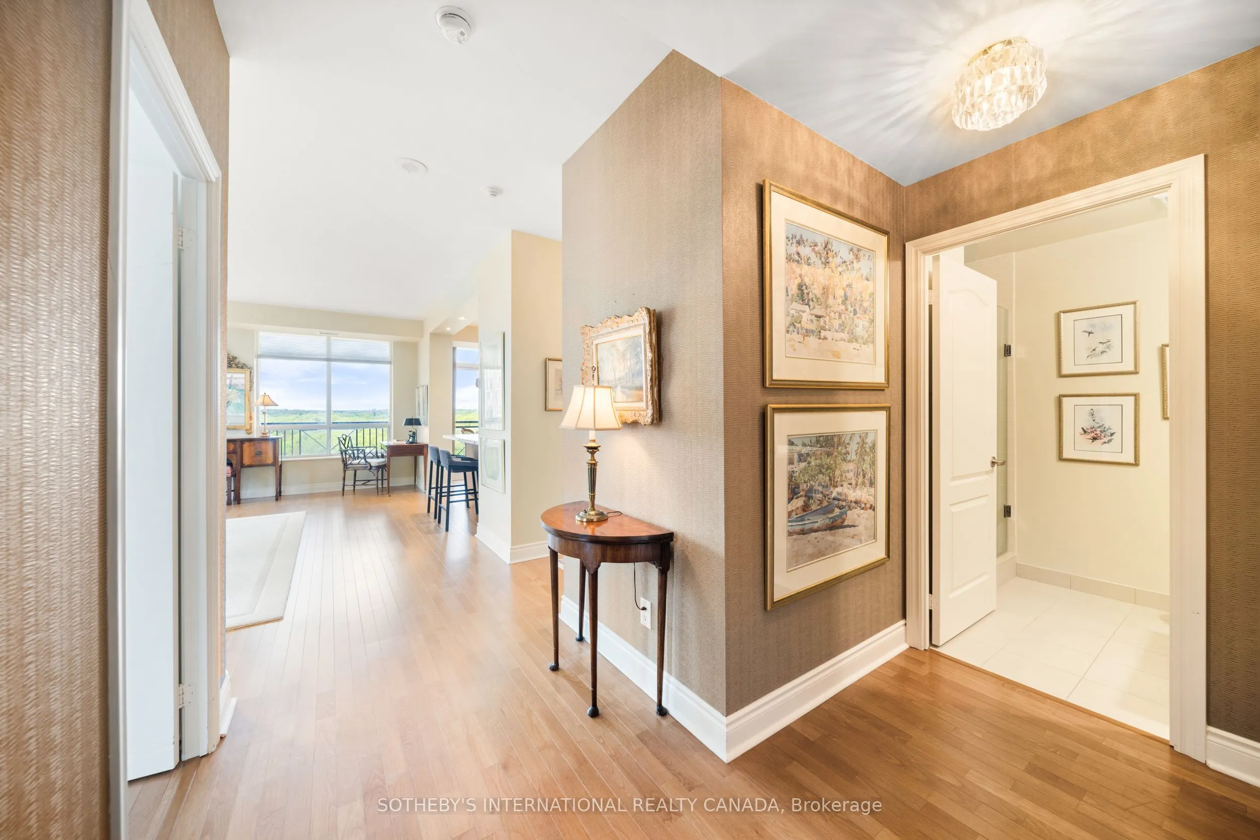 1105 Leslie Street, #903