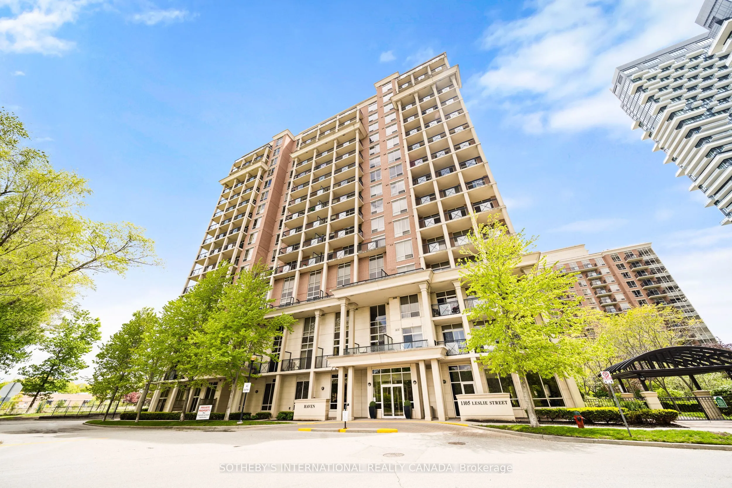 1105 Leslie Street, #903