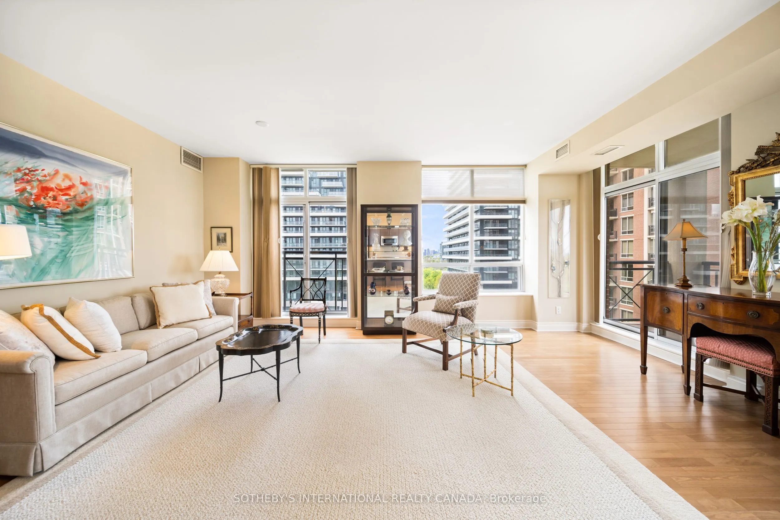 1105 Leslie Street, #903
