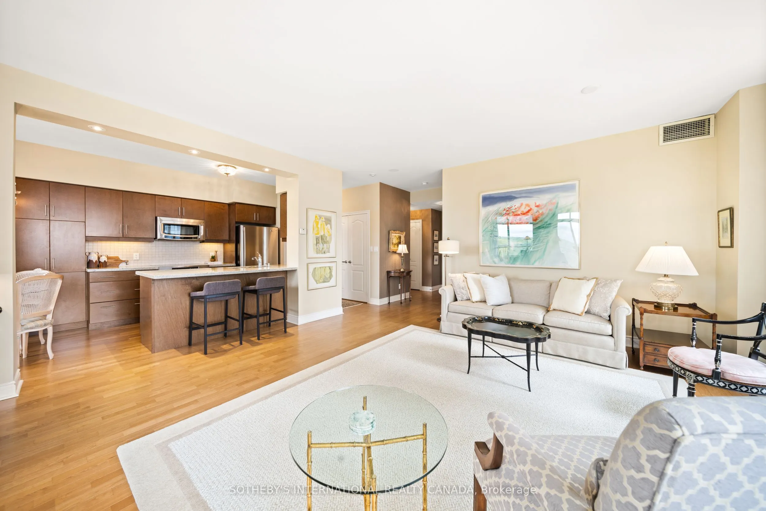 1105 Leslie Street, #903