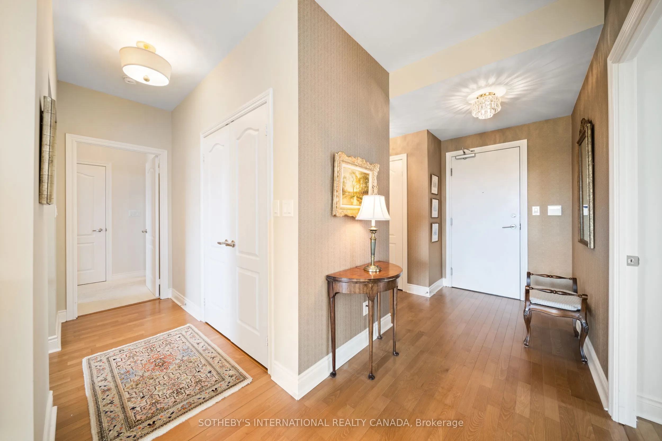 1105 Leslie Street, #903