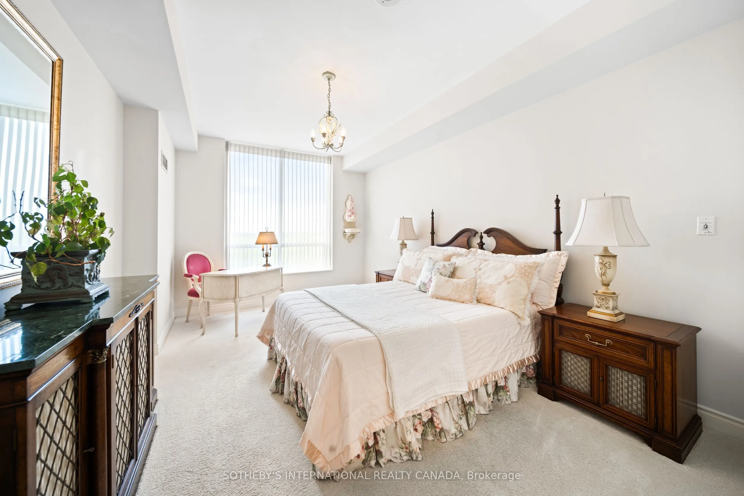 1105 Leslie Street, #903