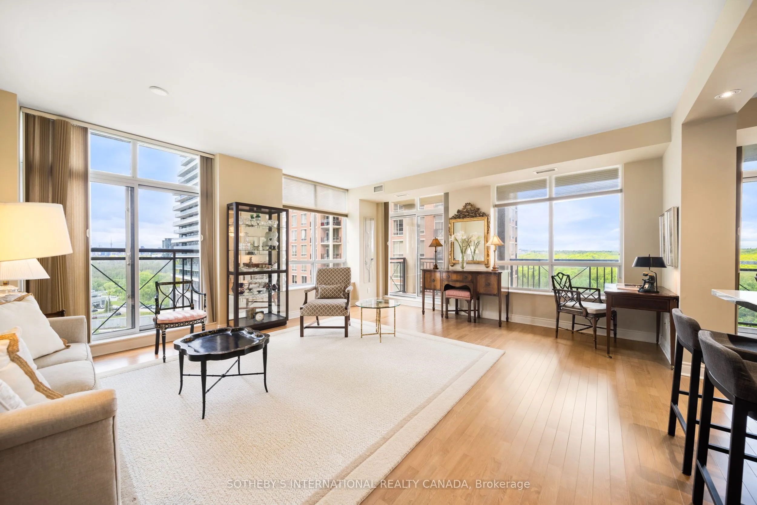 1105 Leslie Street, #903