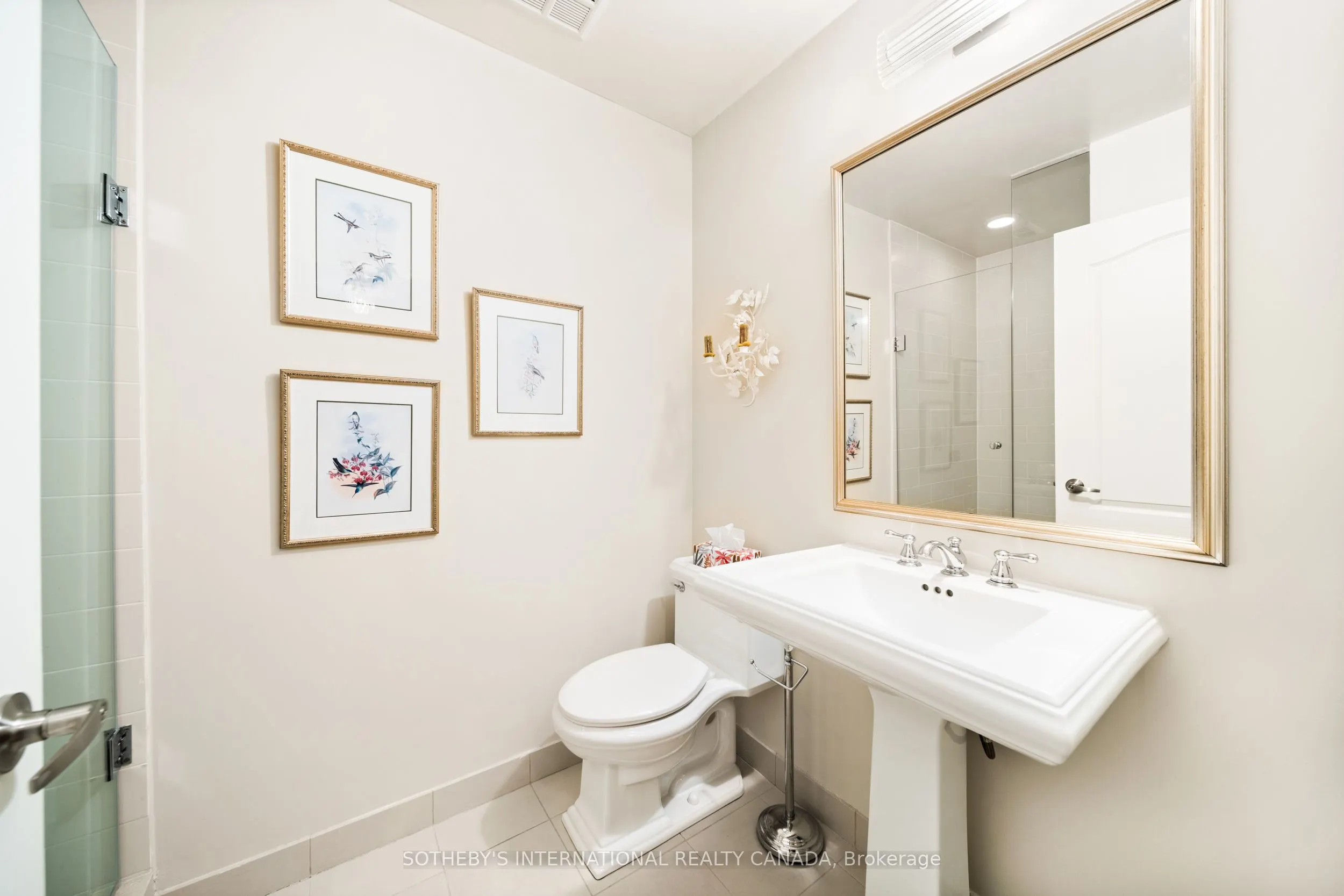 1105 Leslie Street, #903