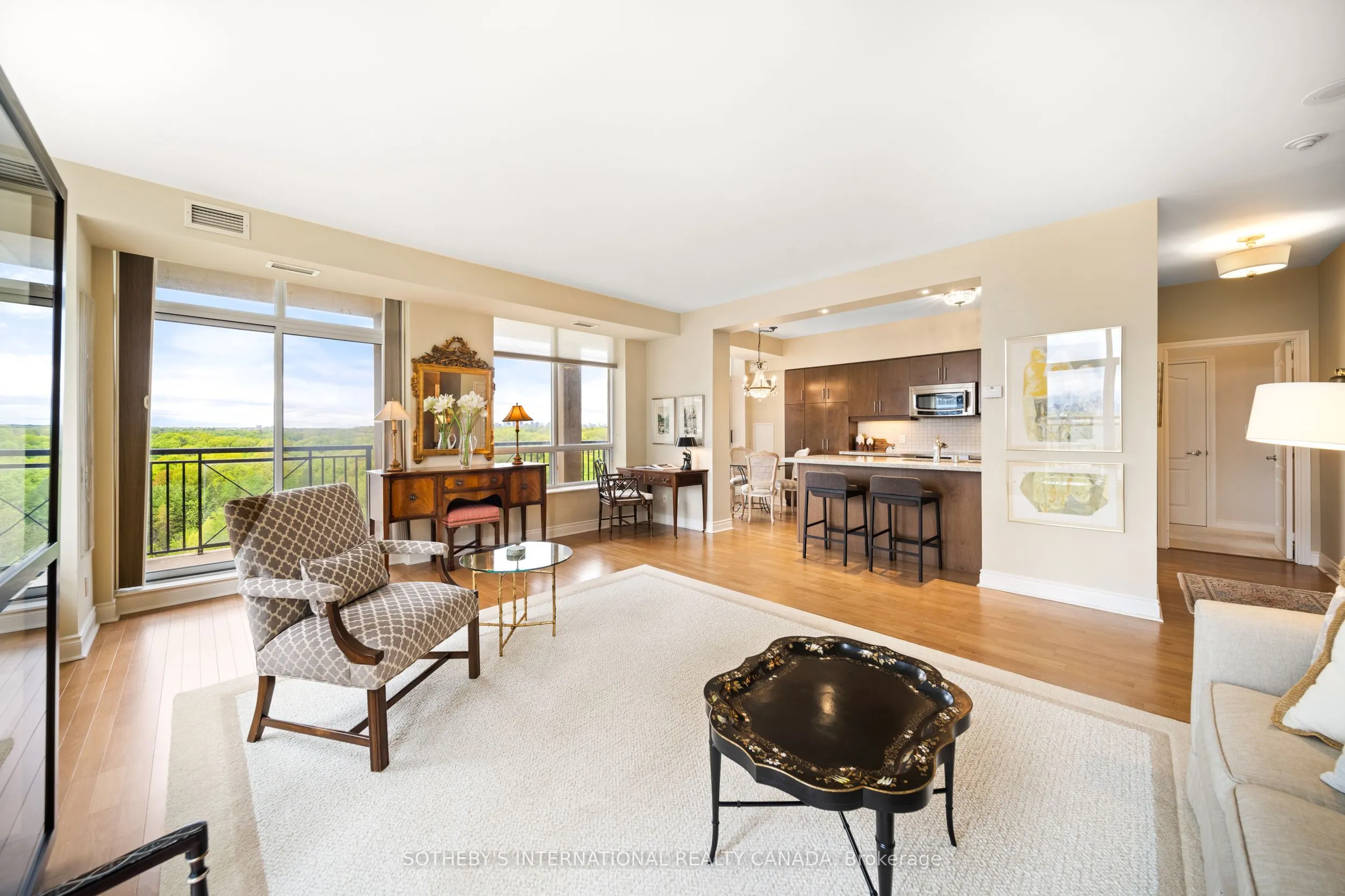 1105 Leslie Street, #903