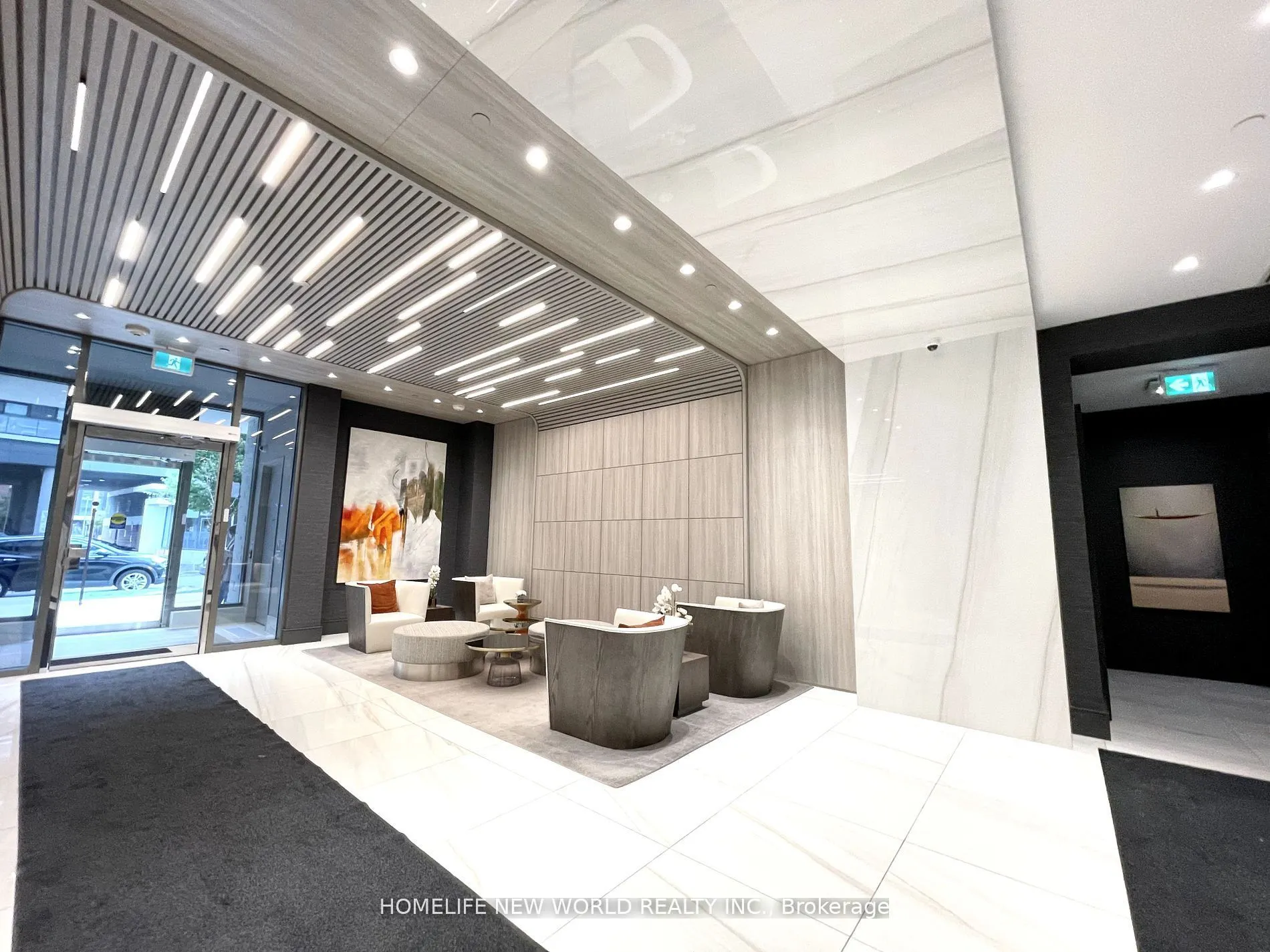 75 Canterbury Place #207