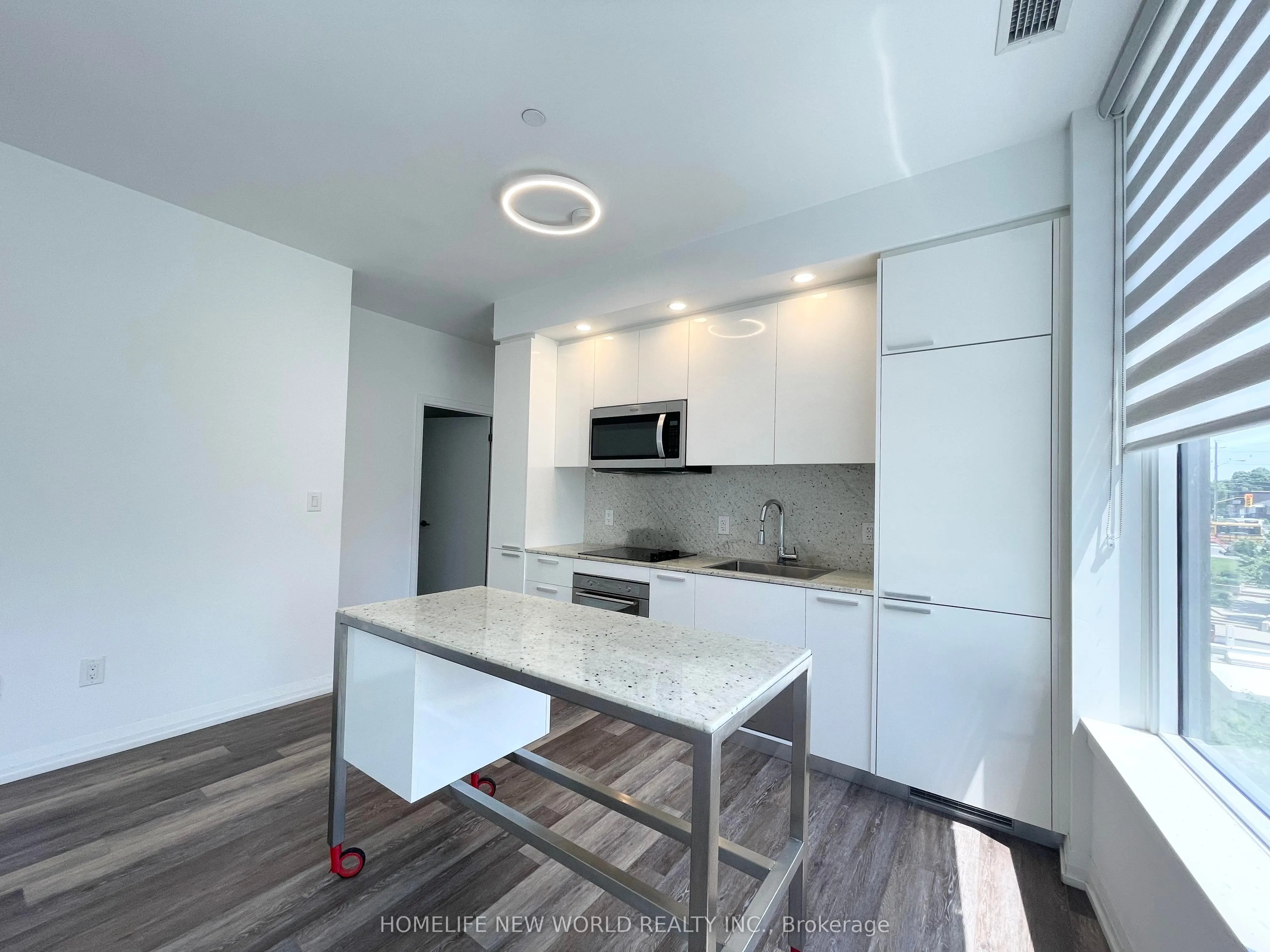 75 Canterbury Place #207