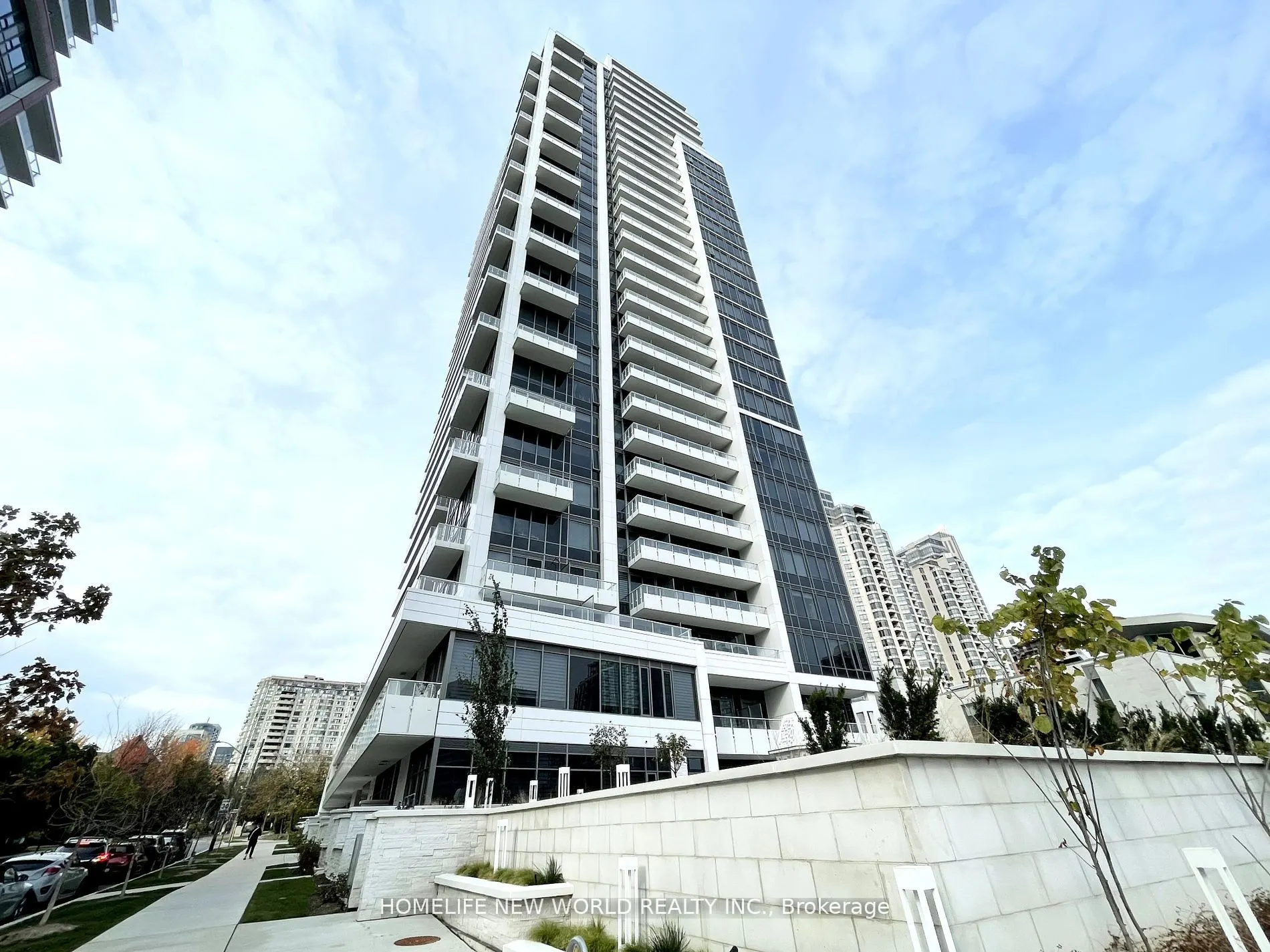 75 Canterbury Place #207