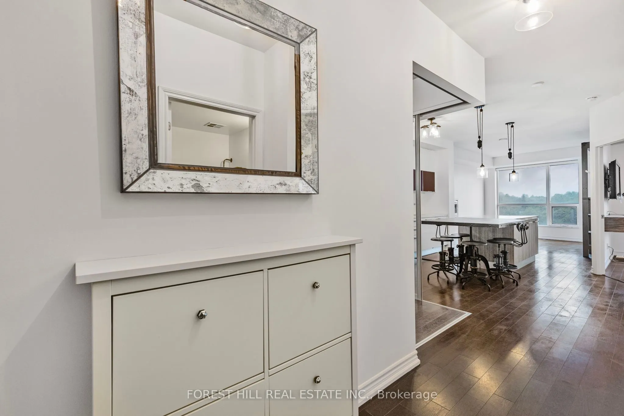 23 Glebe Road W, #609