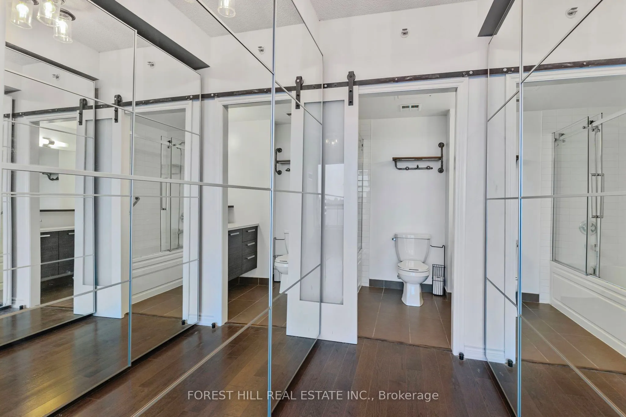 23 Glebe Road W, #609