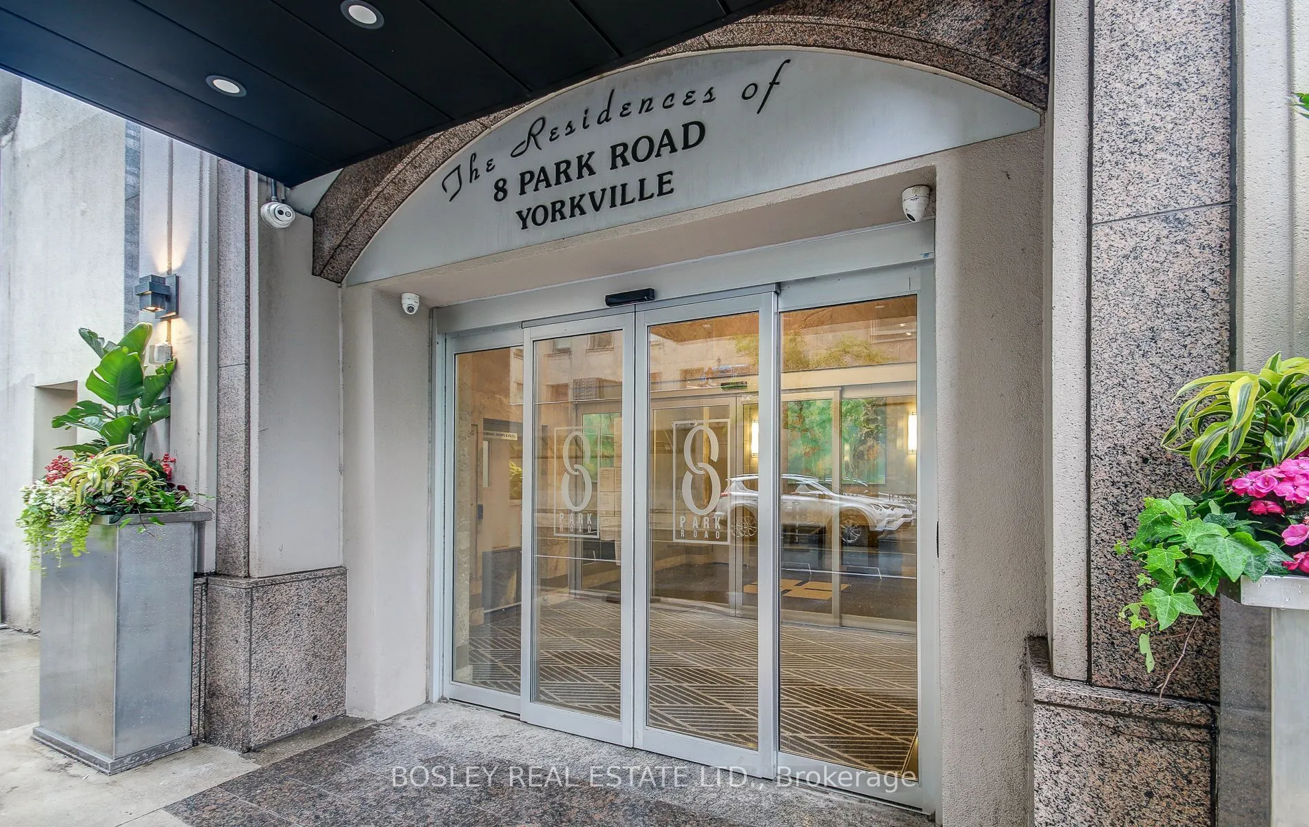 8 Park Road, #2010