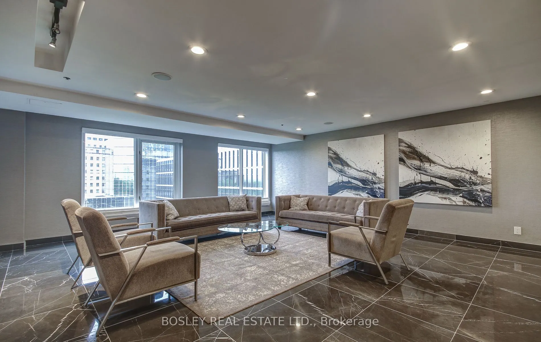 8 Park Road, #2010
