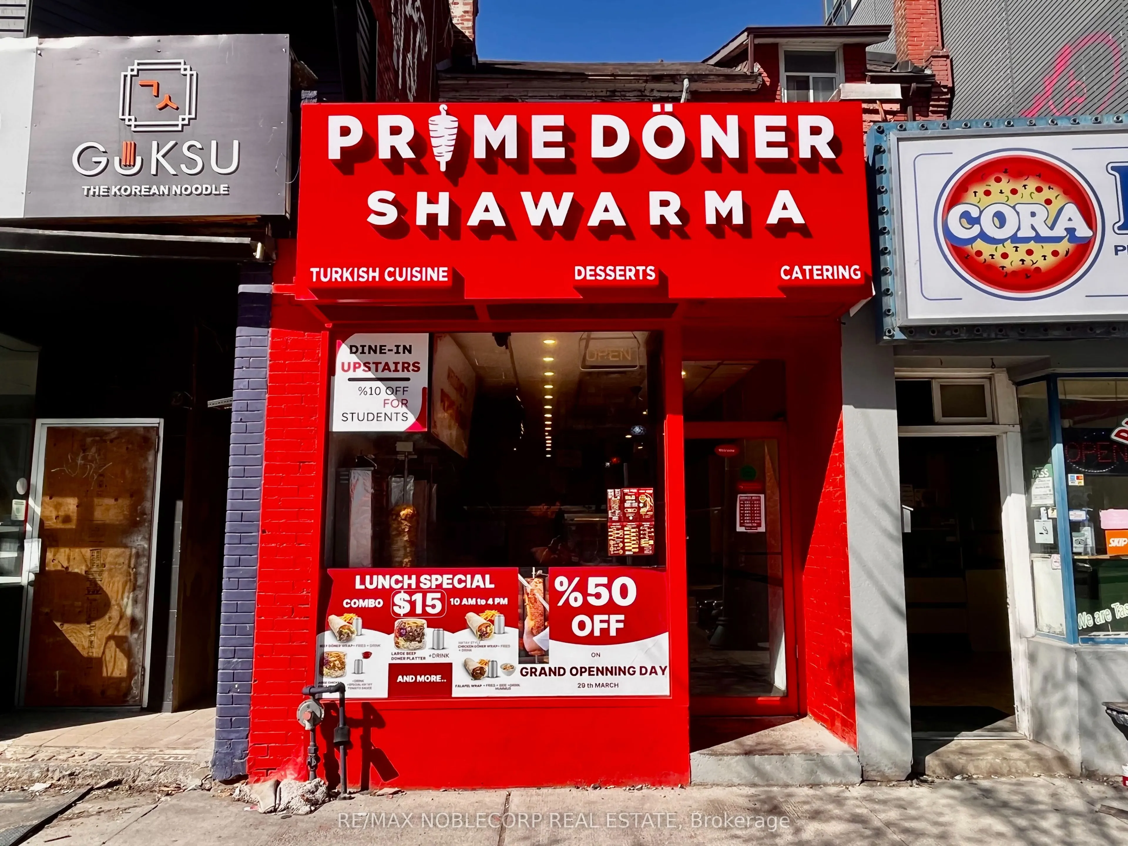 656 Spadina Avenue