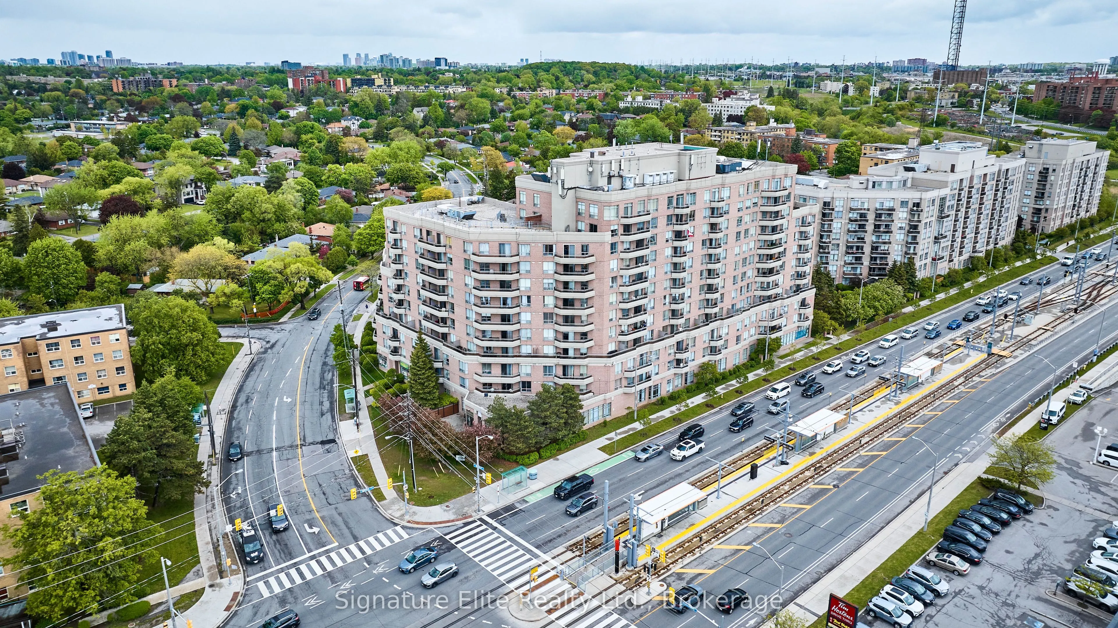 1700 Eglinton Avenue E, #1106