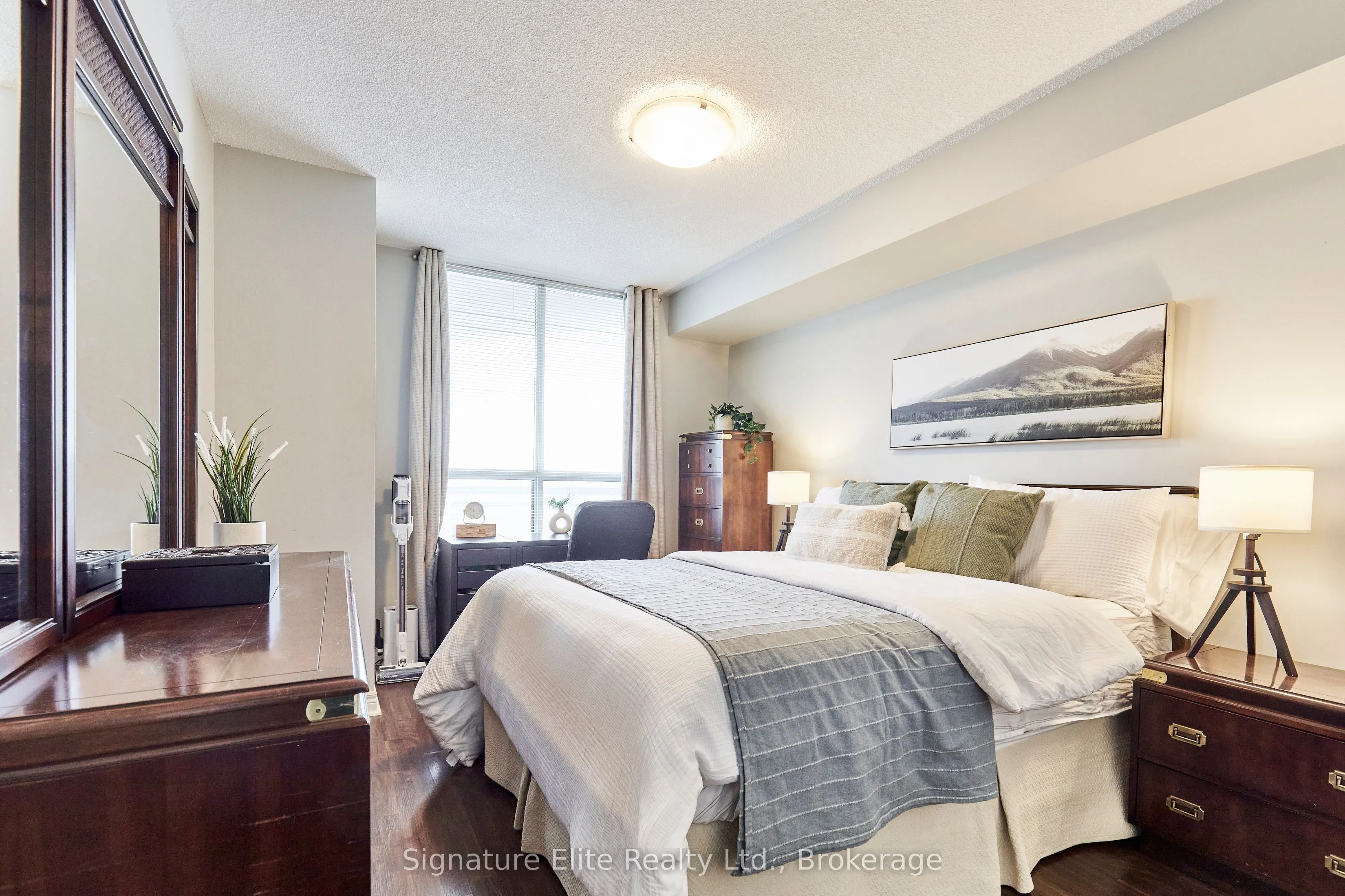 1700 Eglinton Avenue E, #1106