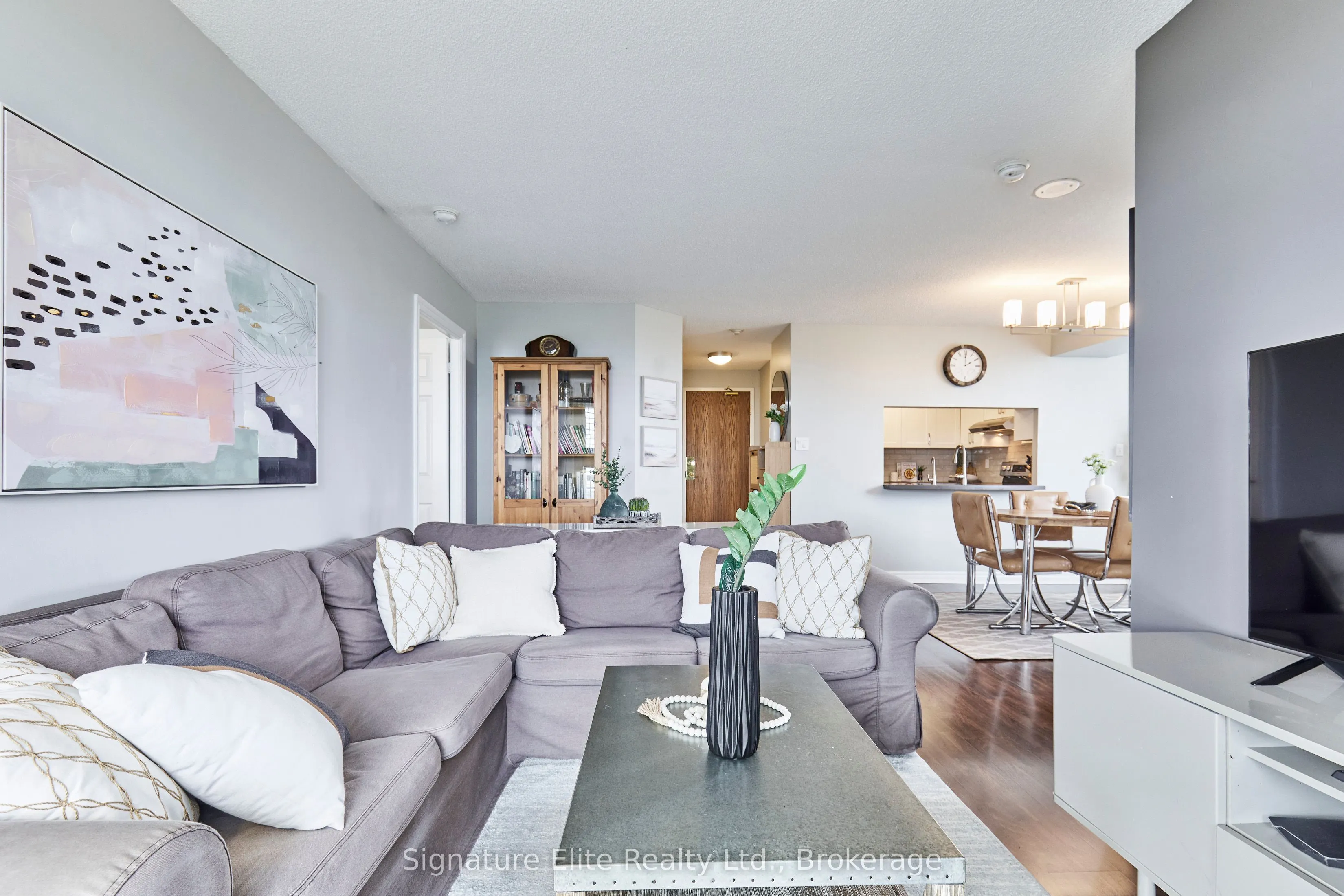1700 Eglinton Avenue E, #1106