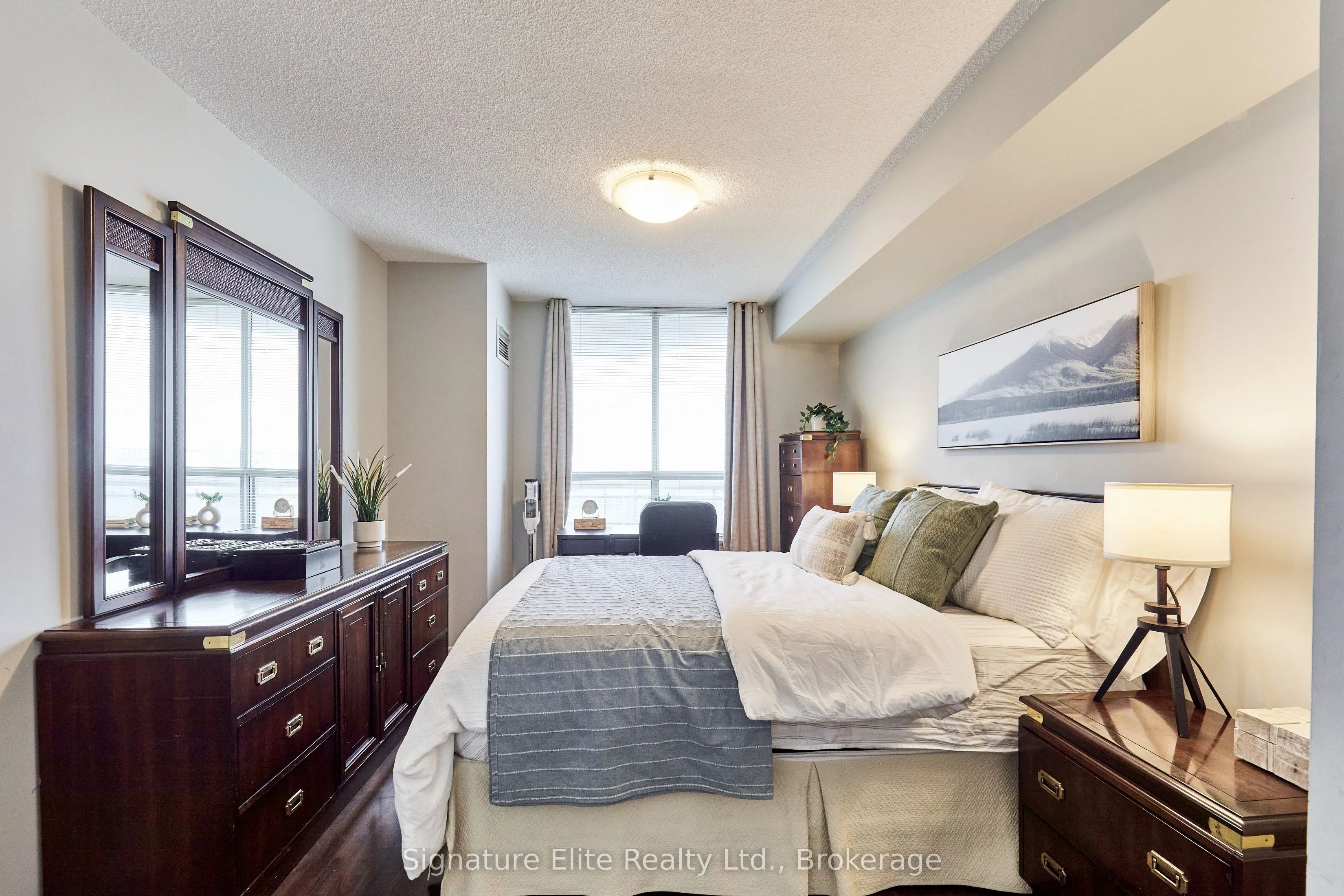 1700 Eglinton Avenue E, #1106