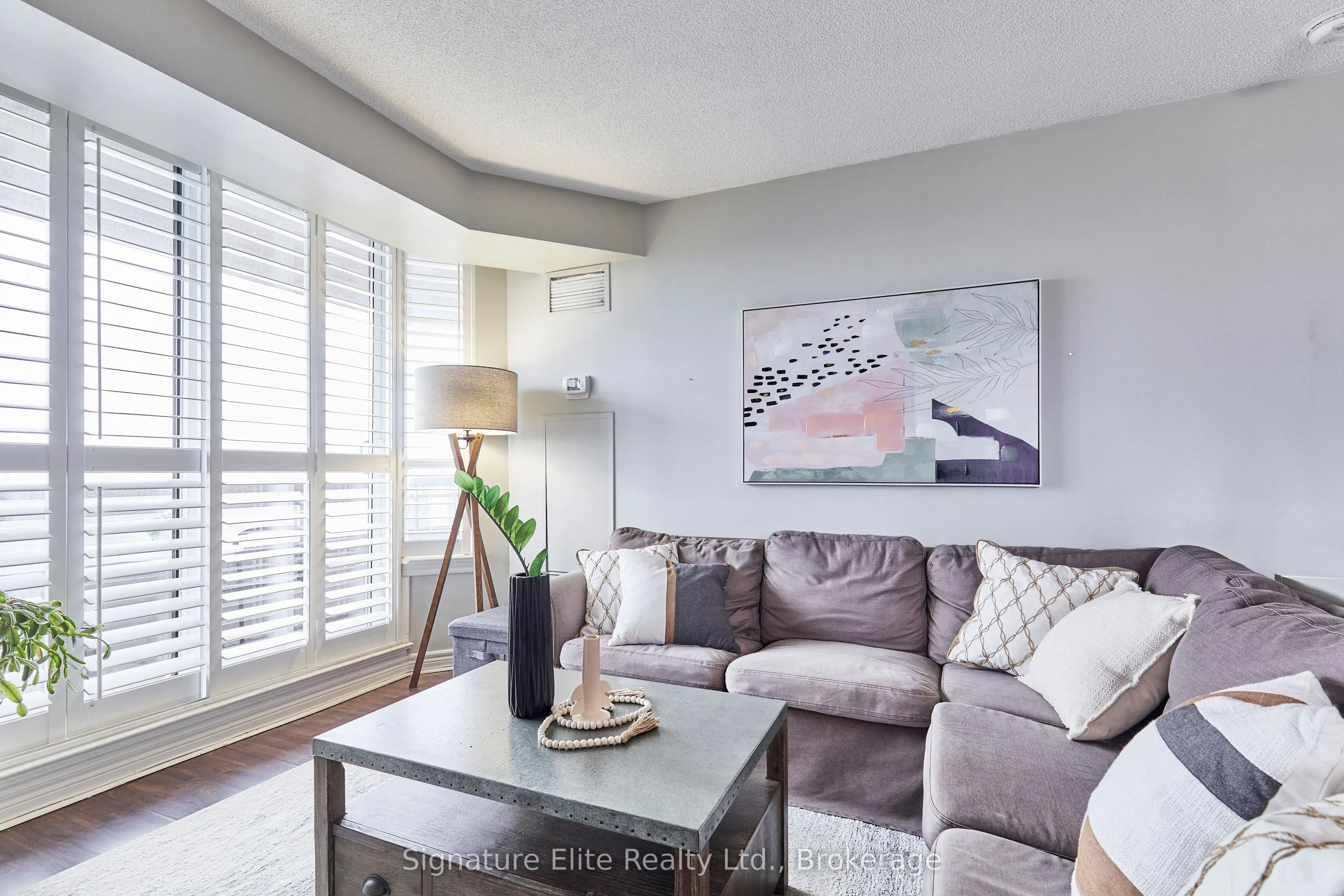 1700 Eglinton Avenue E, #1106