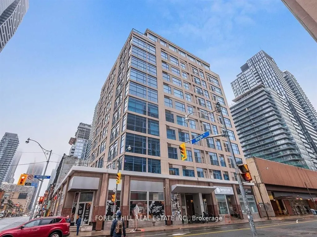 8 Wellesley Street E, #PH7