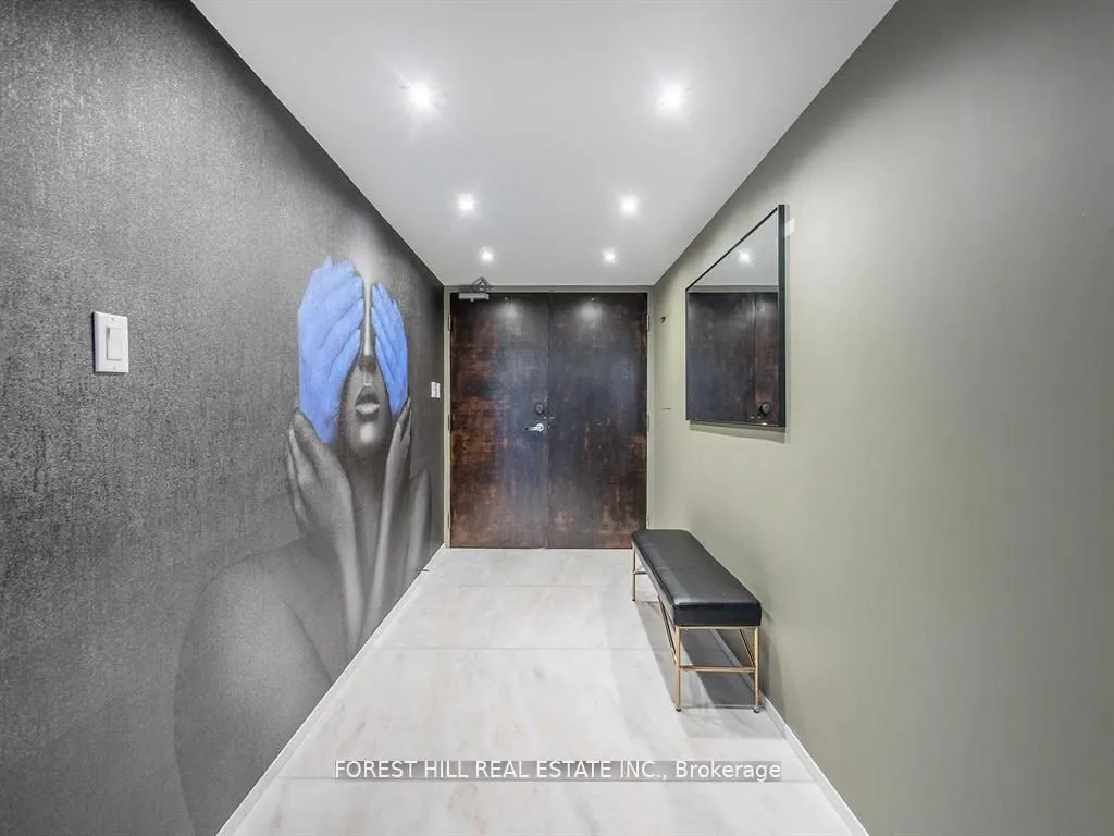 8 Wellesley Street E, #PH7