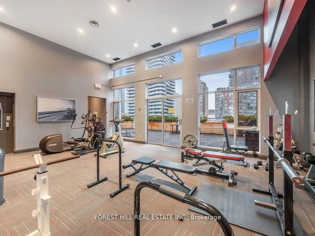 8 Wellesley Street E, #PH7