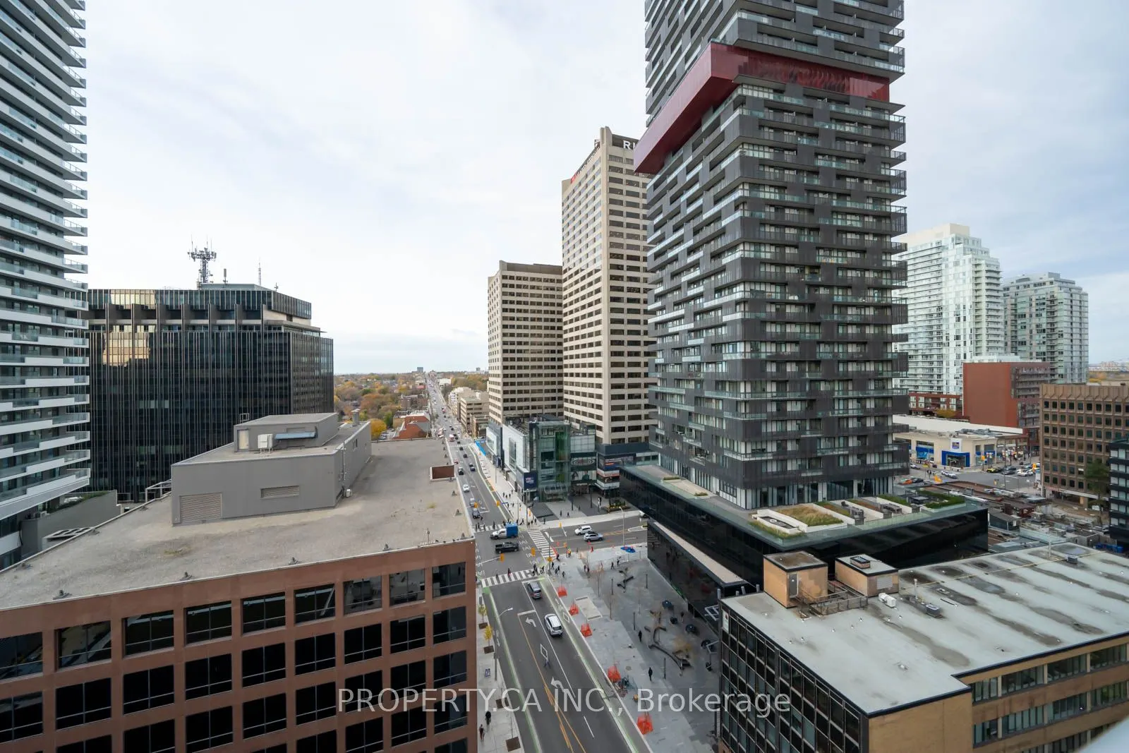 43 Eglinton Avenue E #1902