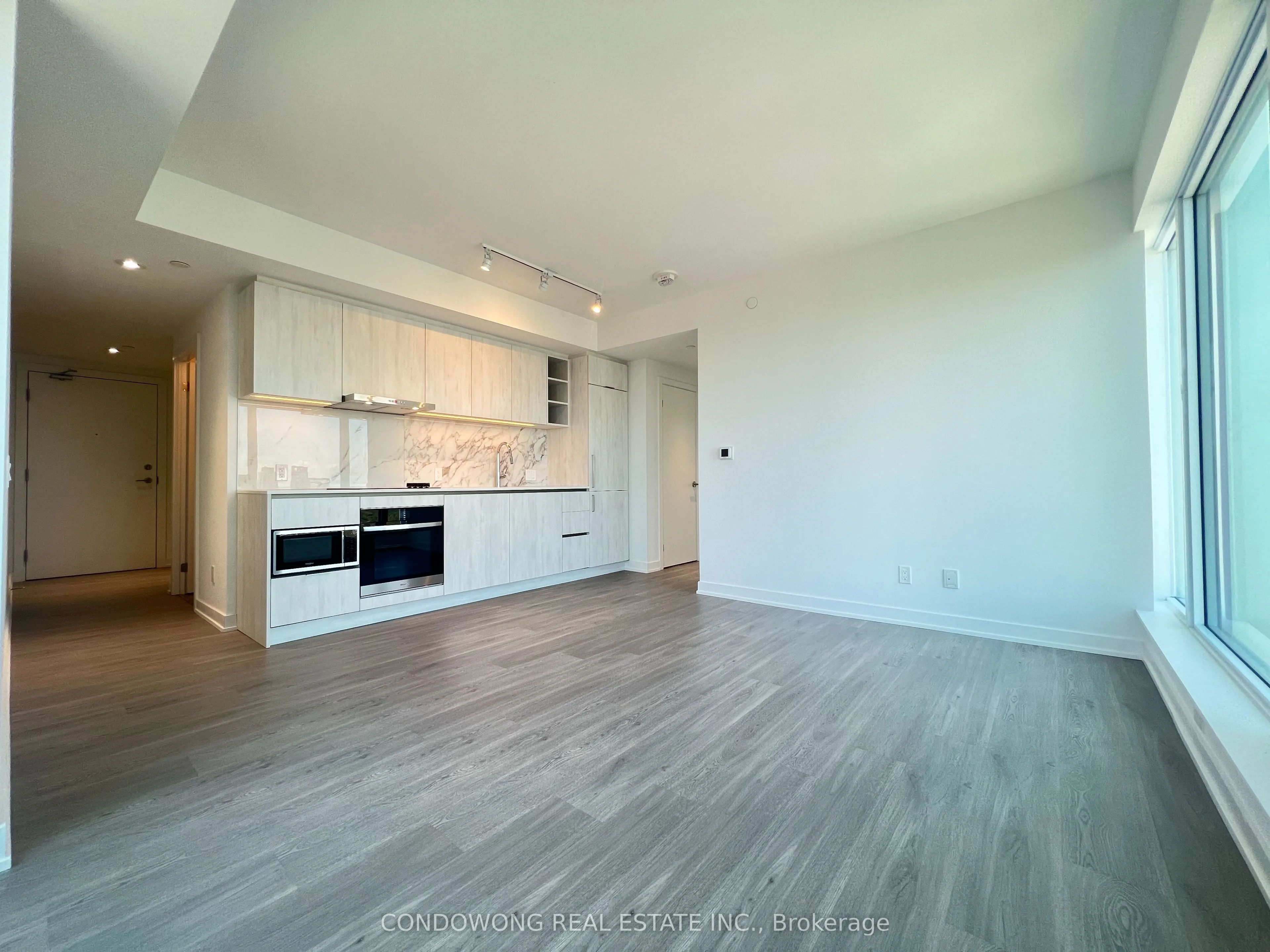 8 Wellesley Street W, #4109