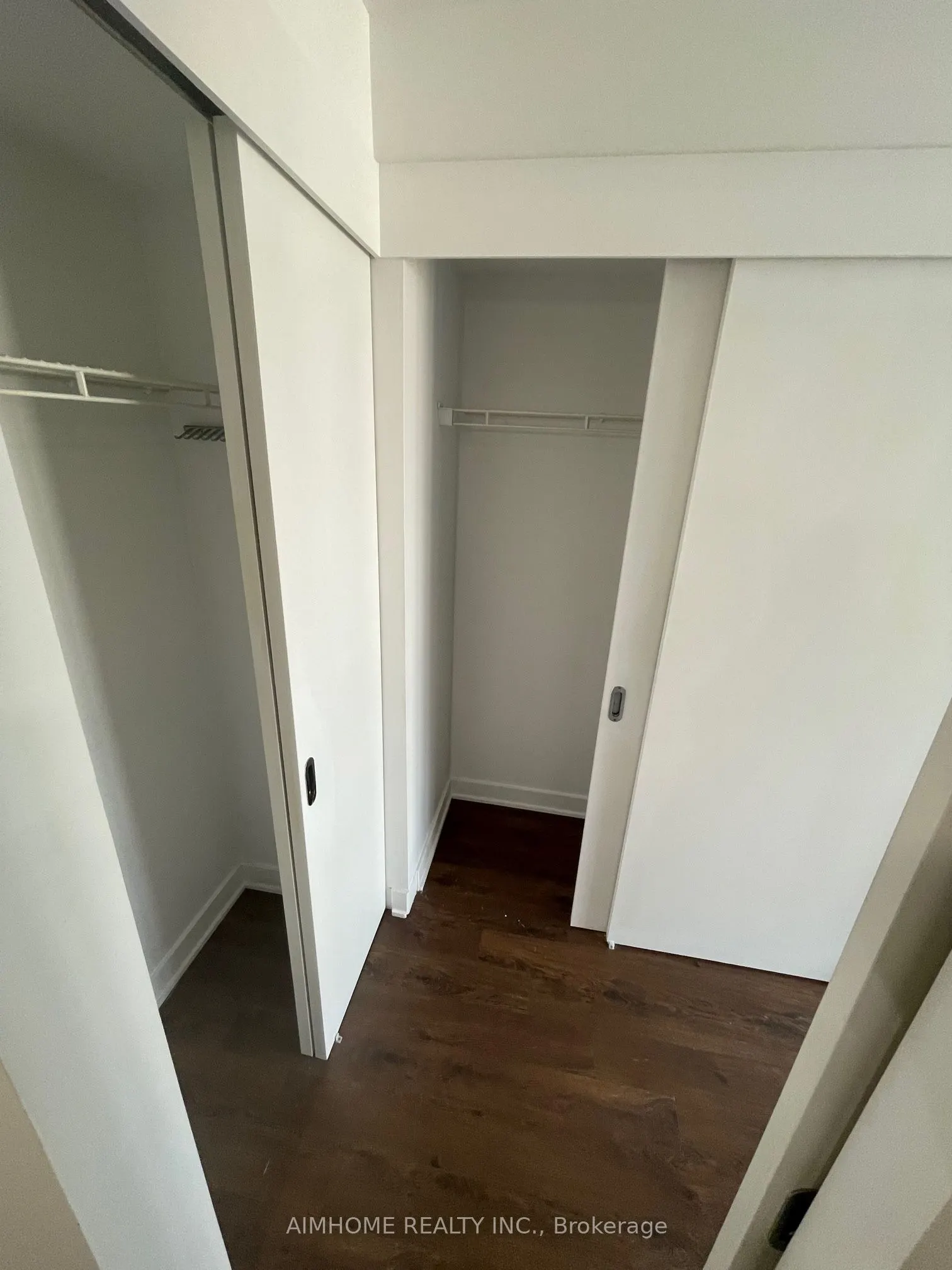 110 Charles Street E #803