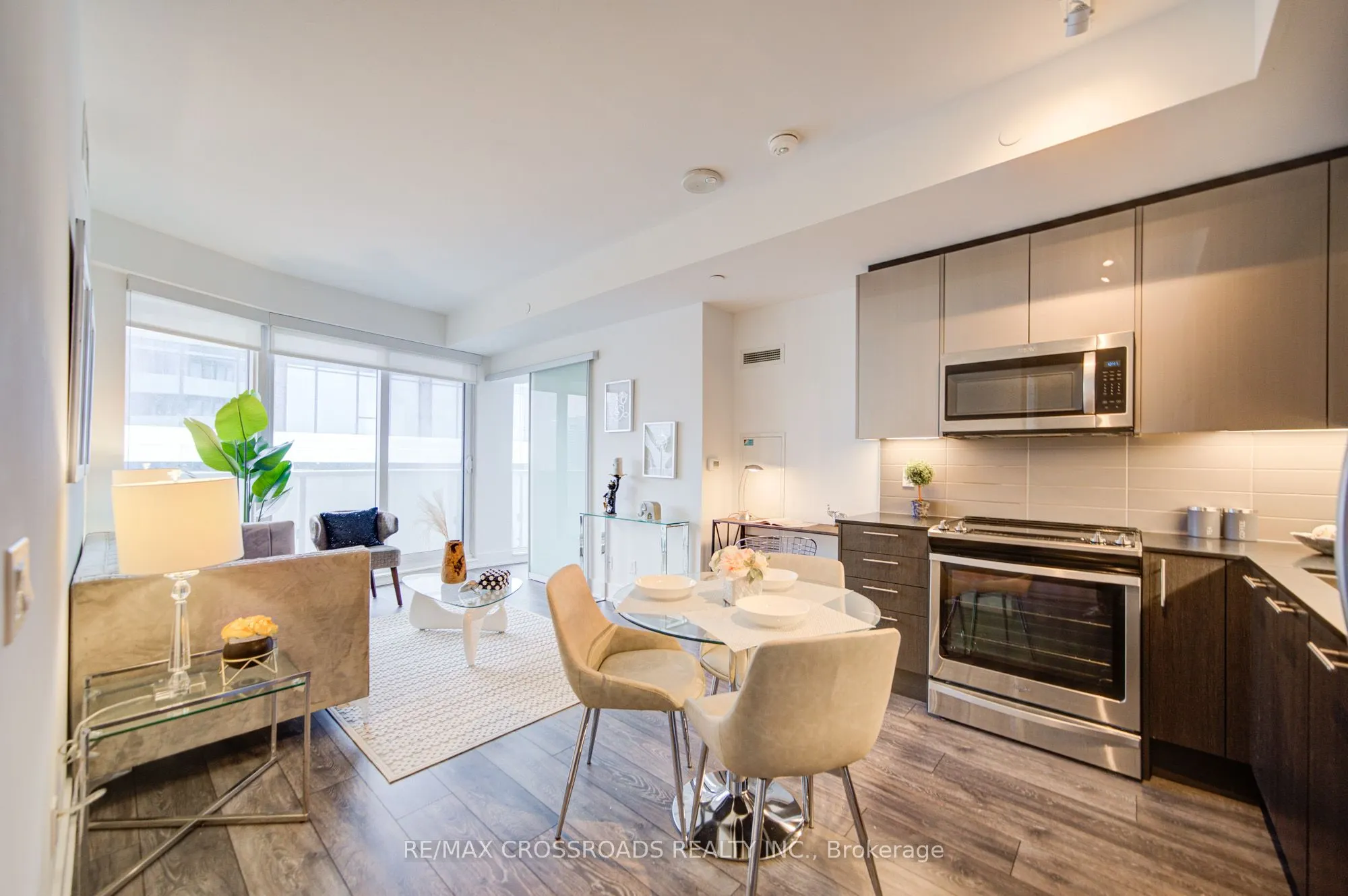 403 Church Street, #3808