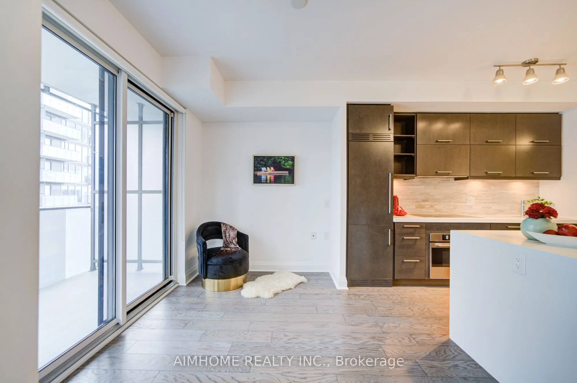 65 St Mary Street #1401