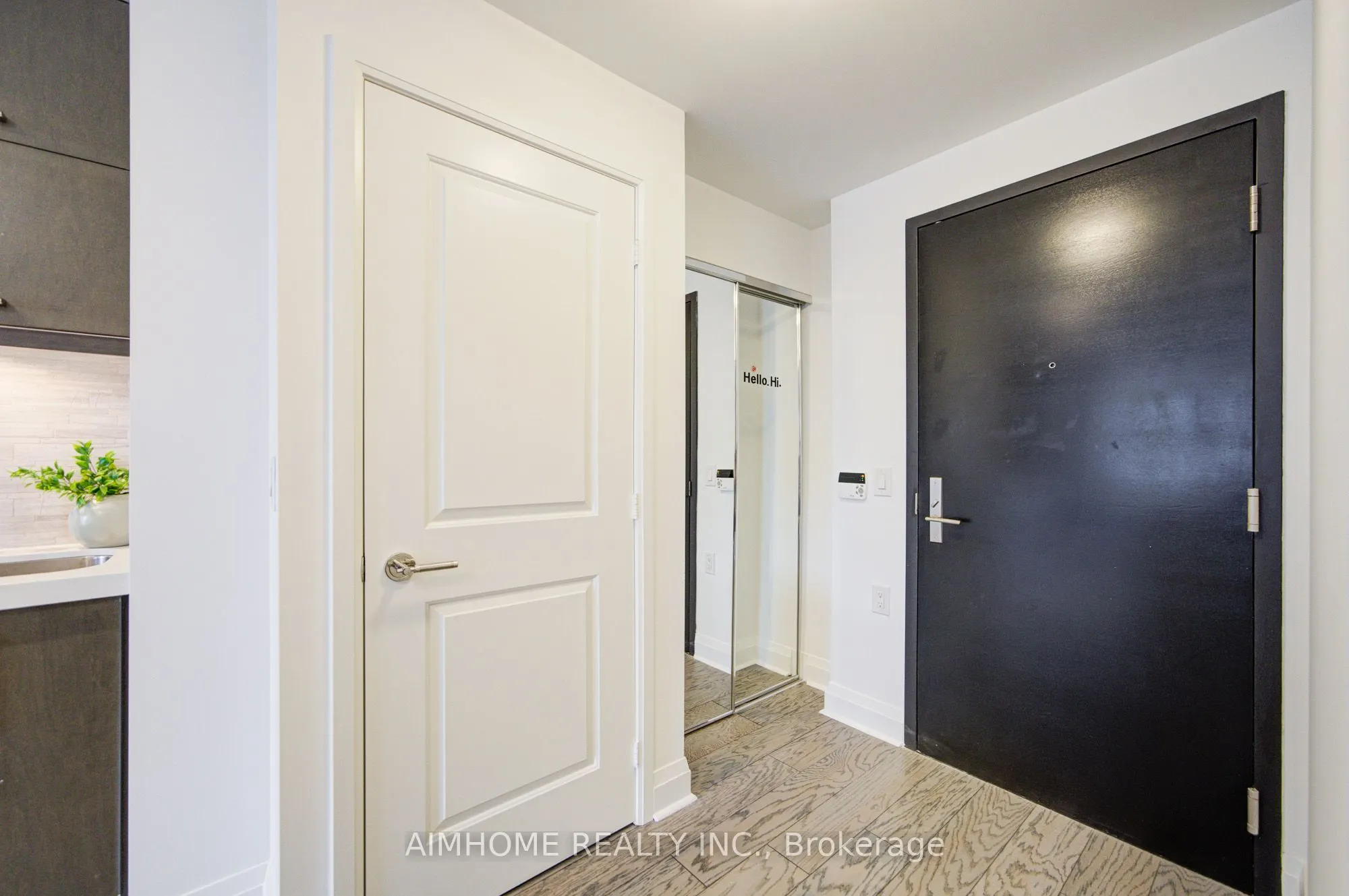 65 St Mary Street #1401