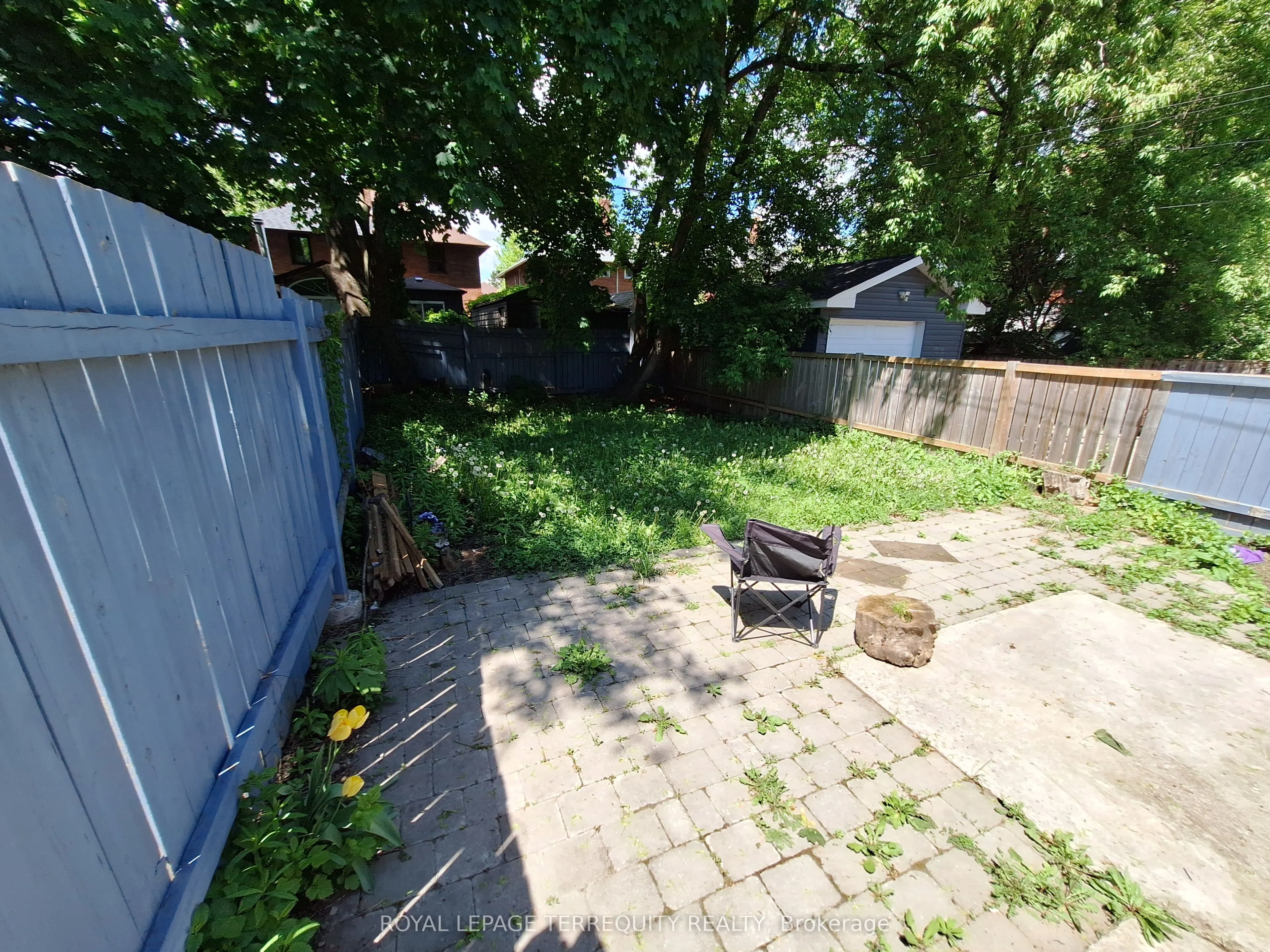 78 Lawrence Avenue W