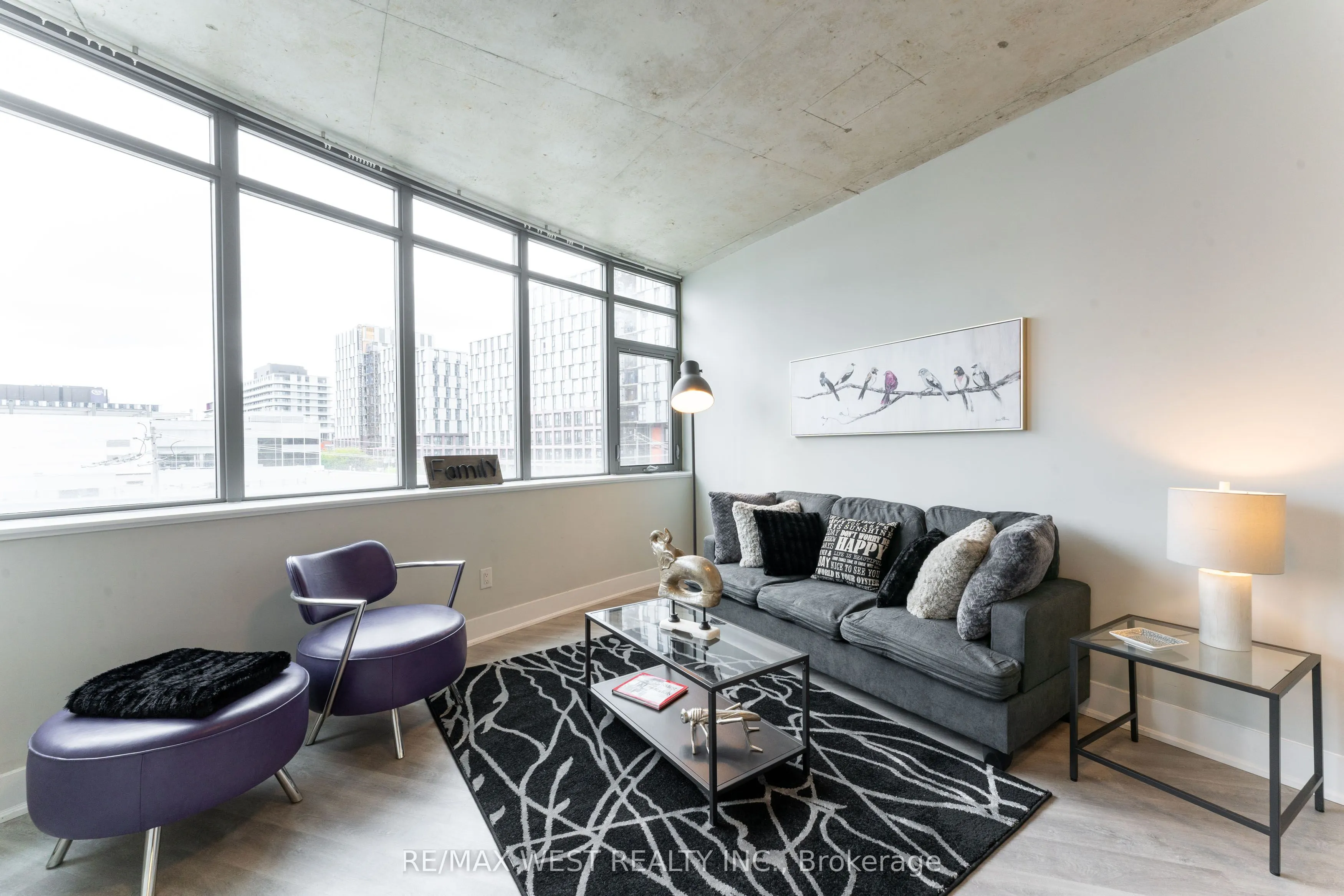 90 Trinity Street #303