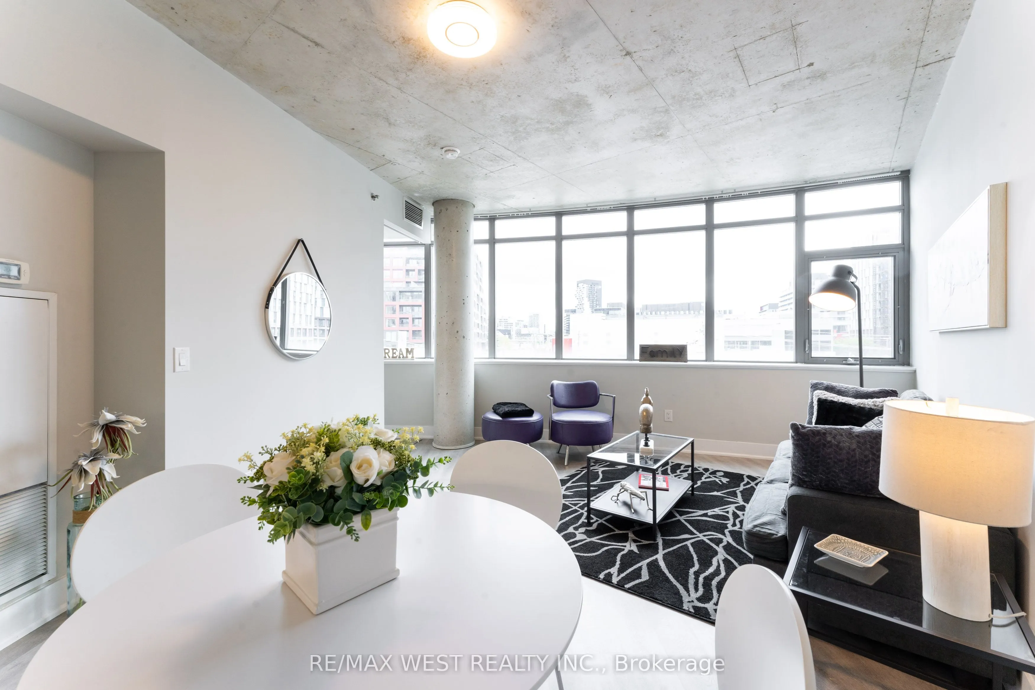 90 Trinity Street #303