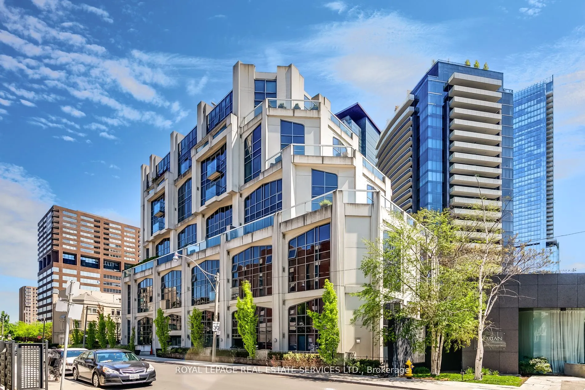 3 Mcalpine Street, #204