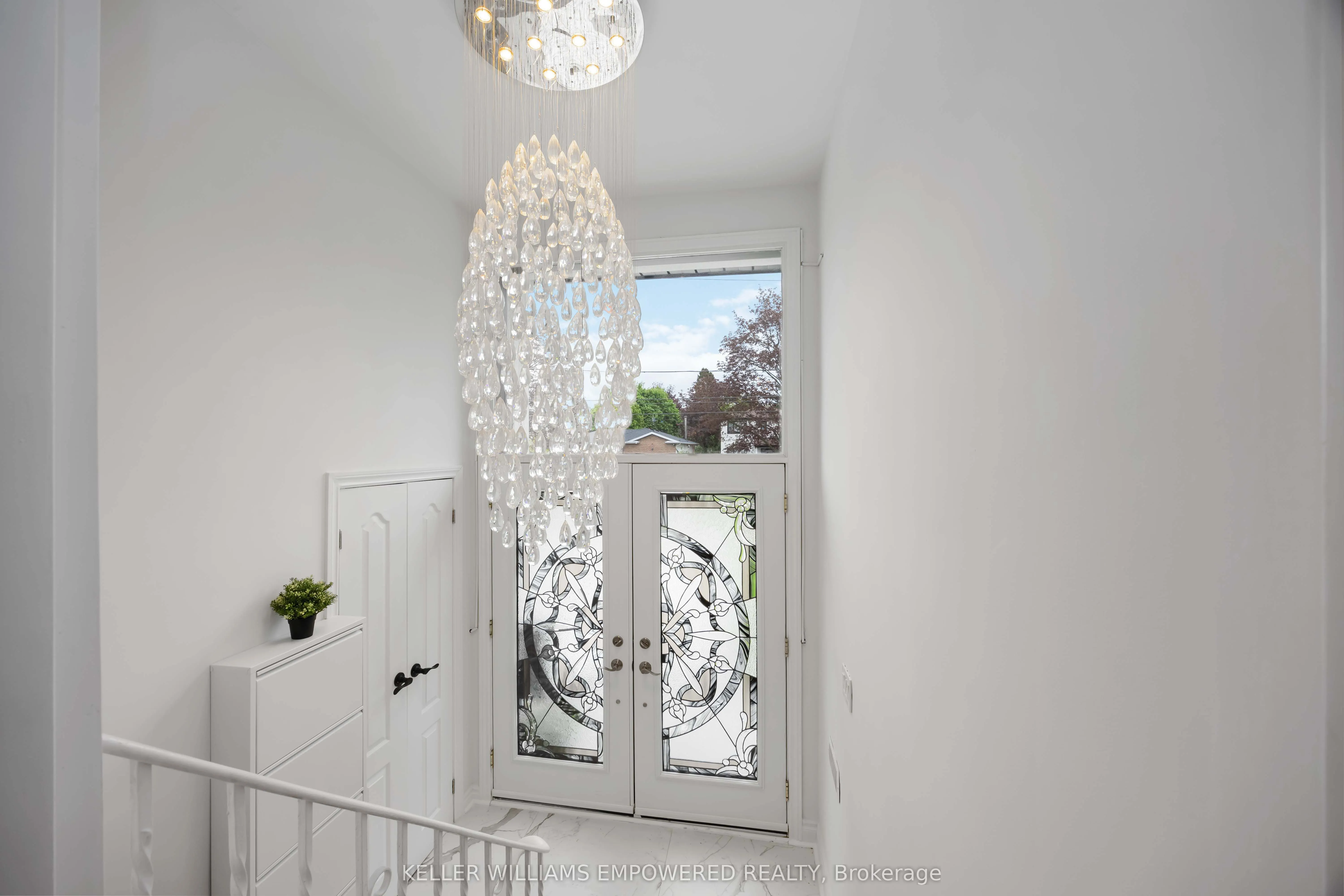 112 Kingslake Road