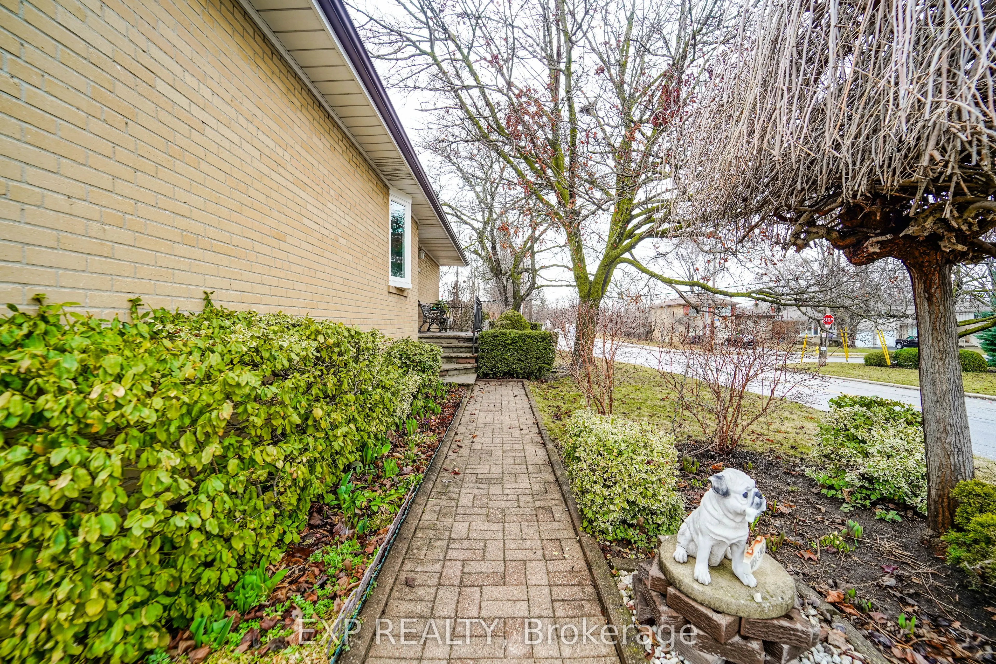 47 Combe Avenue