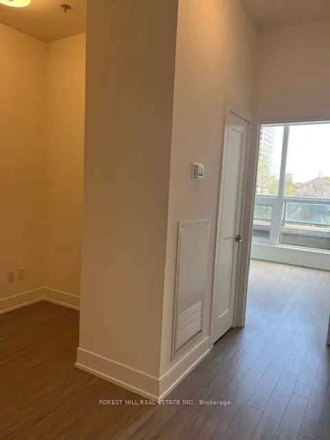 310 Tweedsmuir Avenue, #311