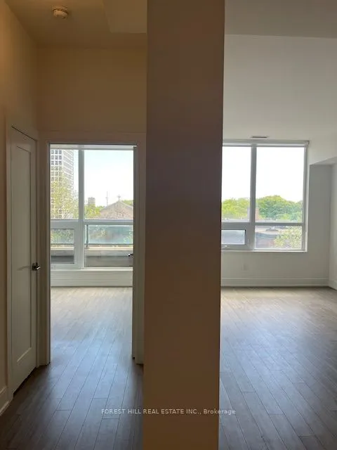 310 Tweedsmuir Avenue, #311