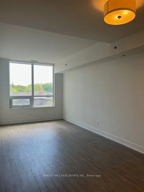 310 Tweedsmuir Avenue, #311