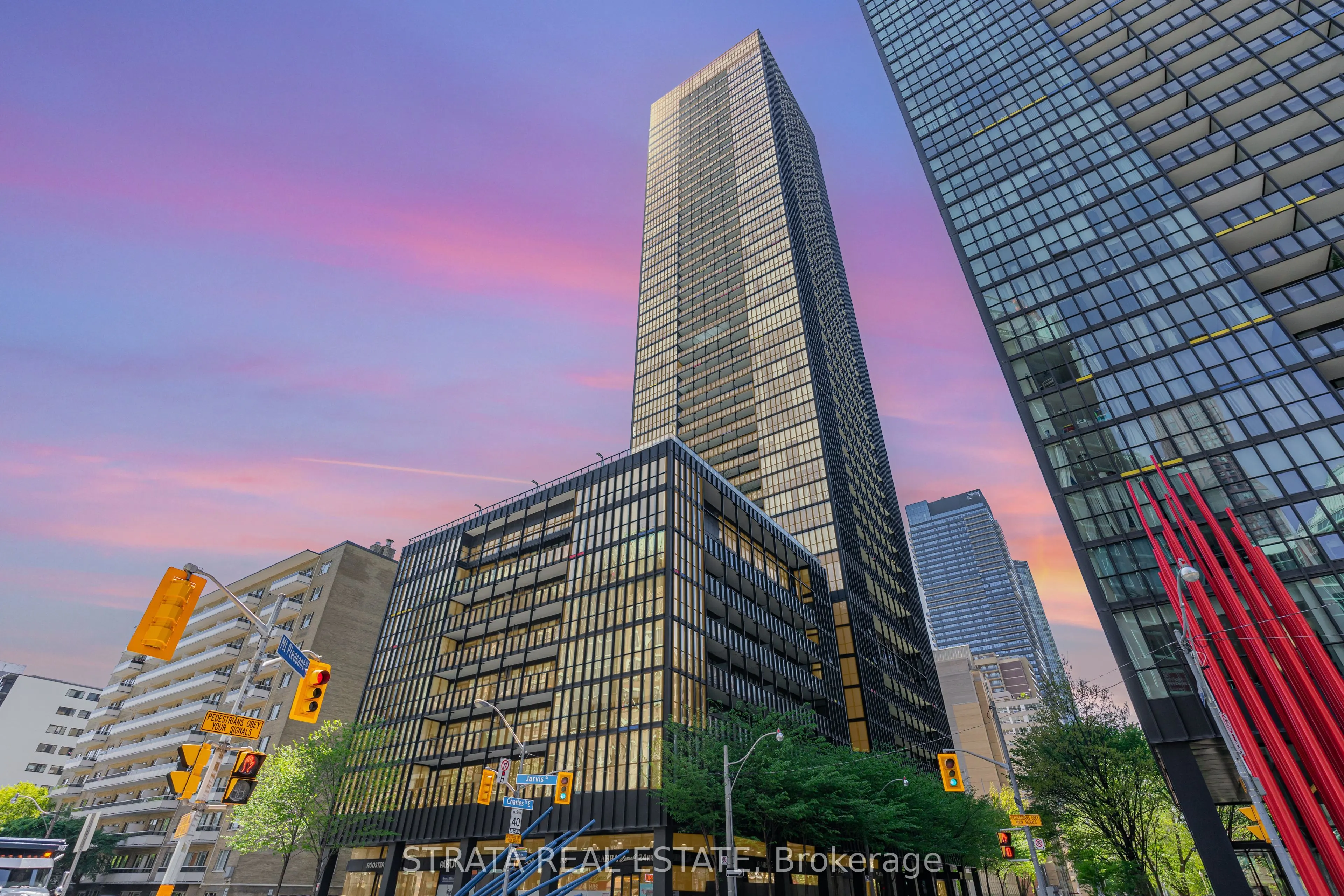 101 Charles Street E #4608